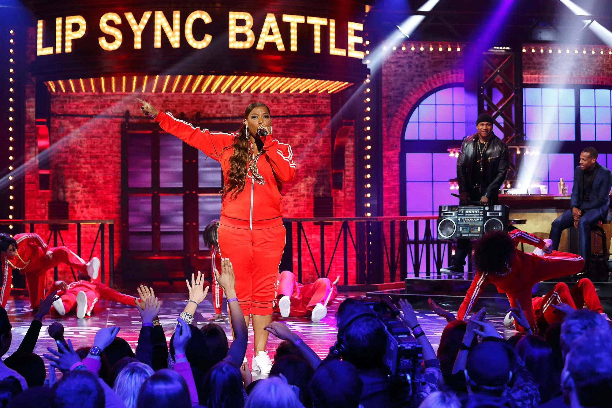 Lip Sync Battle, Epic lip-sync performances, A-list celebrities, Entertainment showdown, 2000x1340 HD Desktop