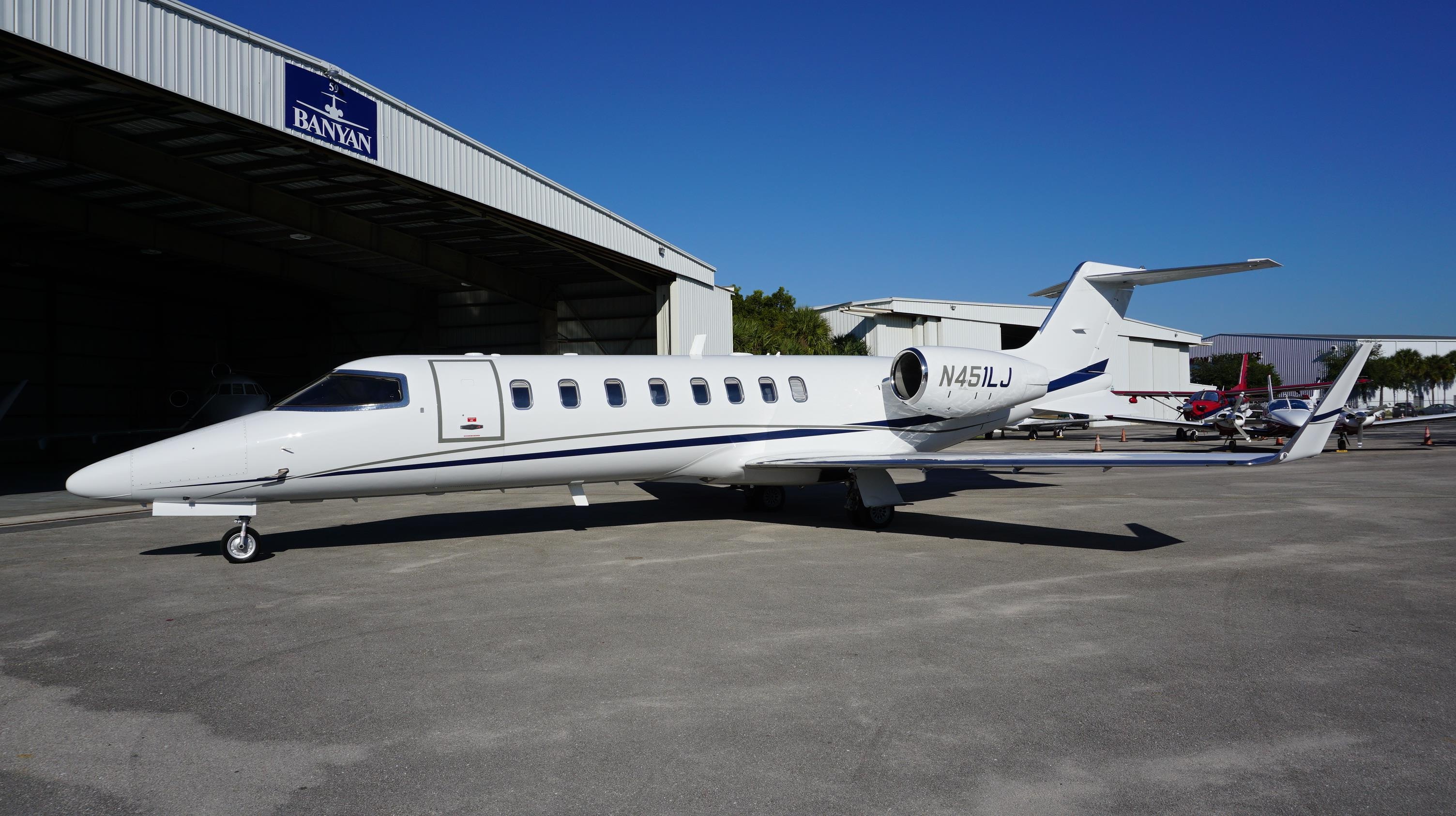 LearJet 45, 2005 LearJet, Pre-owned jet, Luxury aviation, 3010x1690 HD Desktop