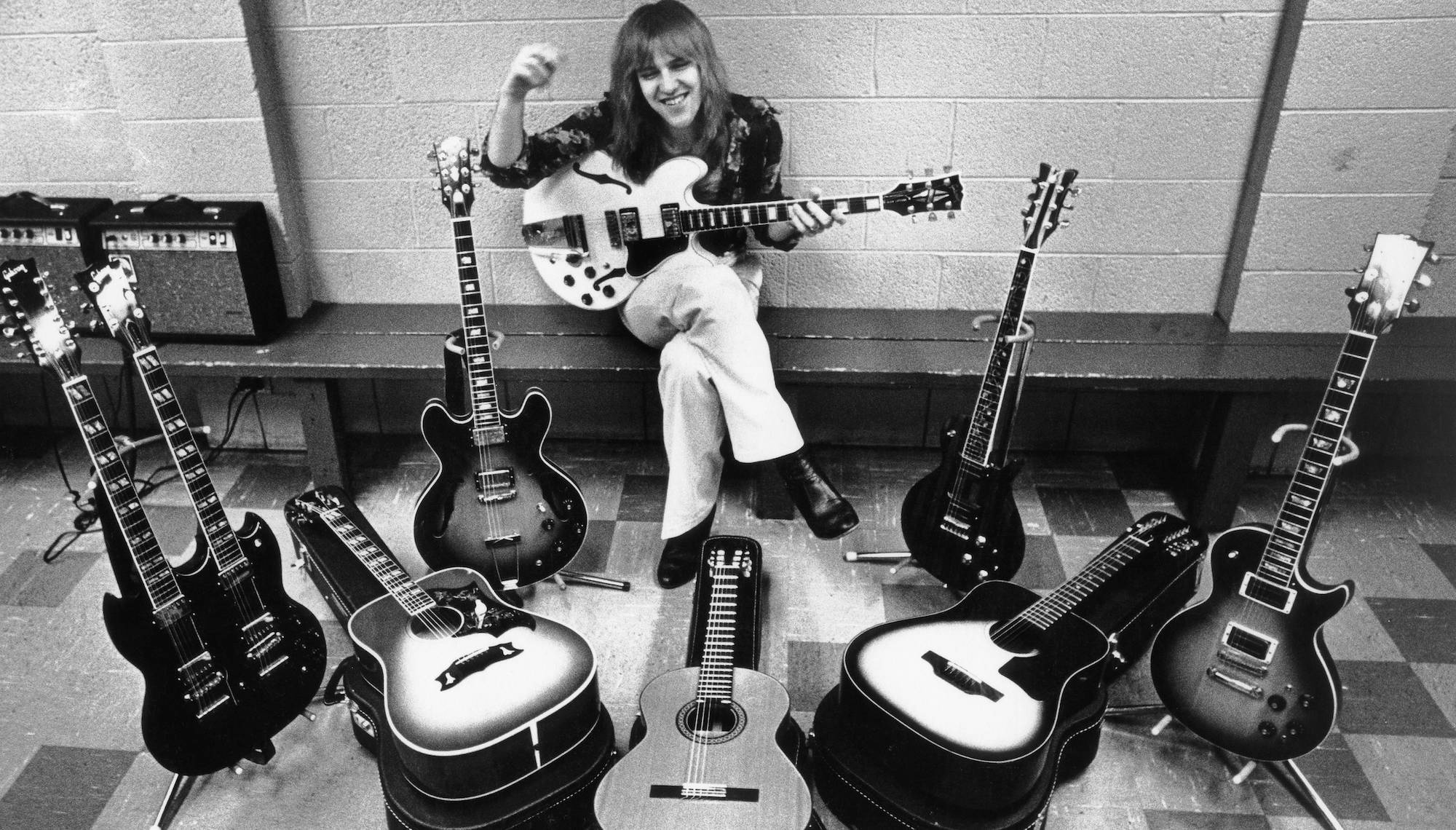 Alex Lifeson, Details, Music, Exclusive information, 2000x1140 HD Desktop
