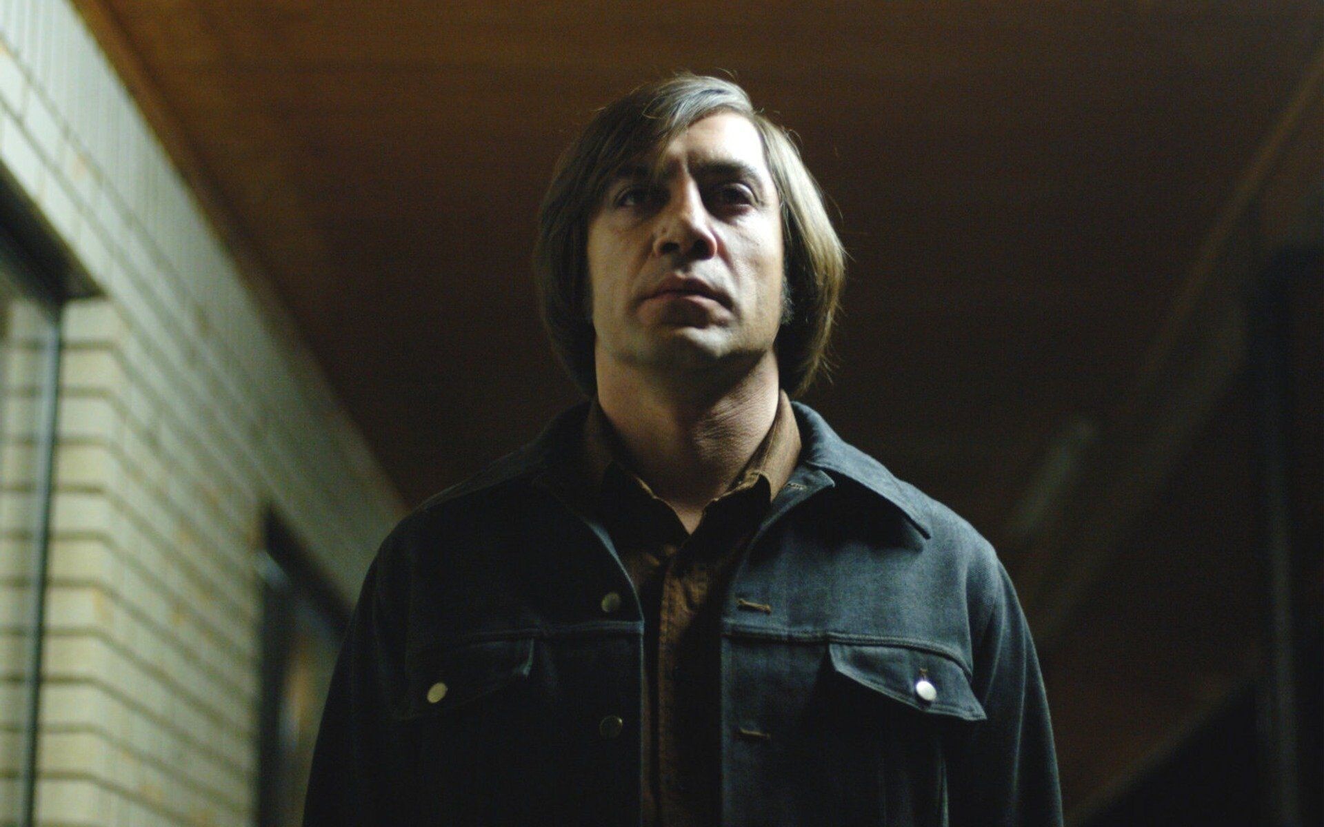 No Country For Old Men, Immersive wallpapers, Cinematic excellence, Suspenseful storytelling, 1920x1200 HD Desktop
