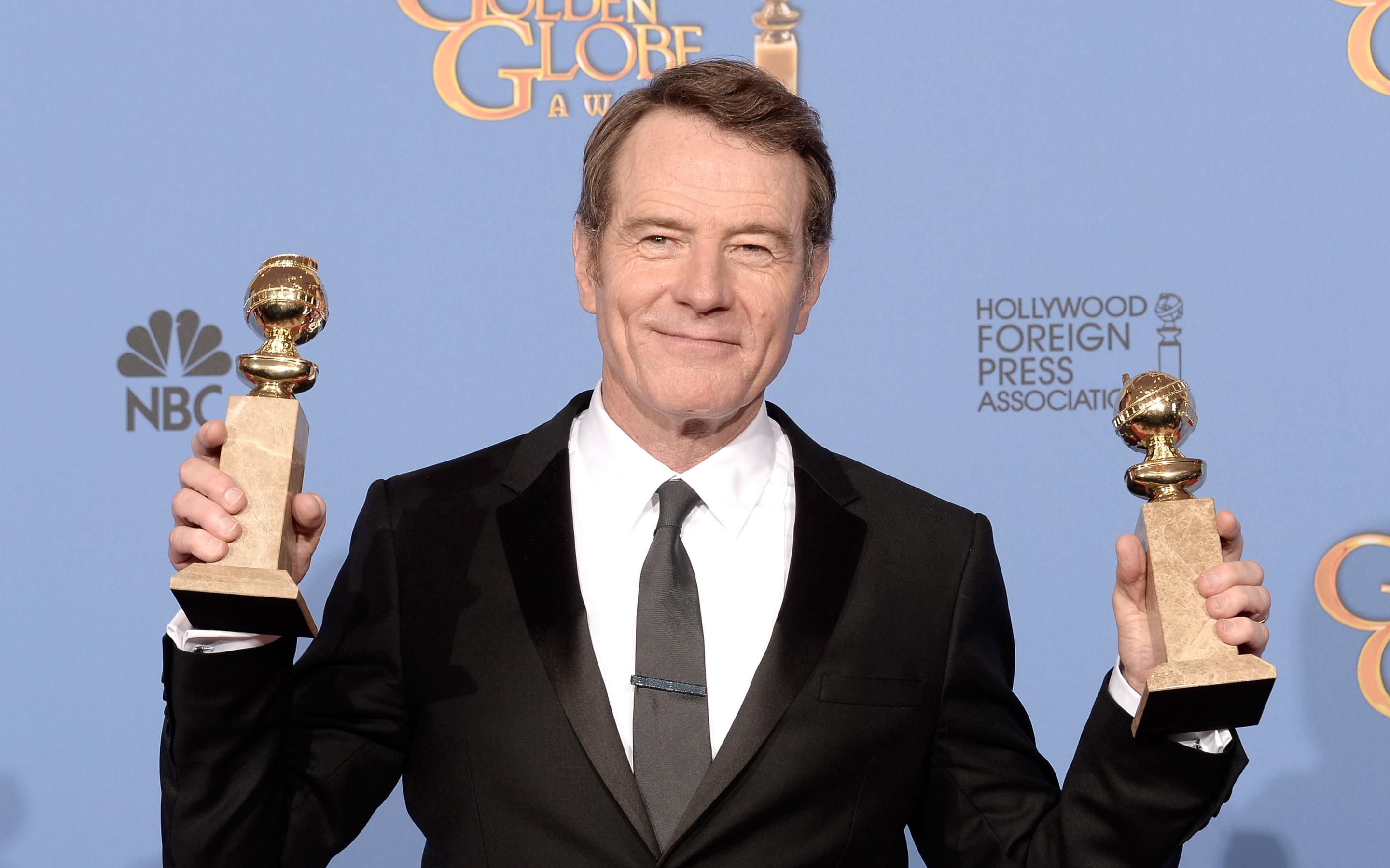Bryan Cranston, High-definition wallpapers, Impressive visuals, Striking, 2880x1800 HD Desktop