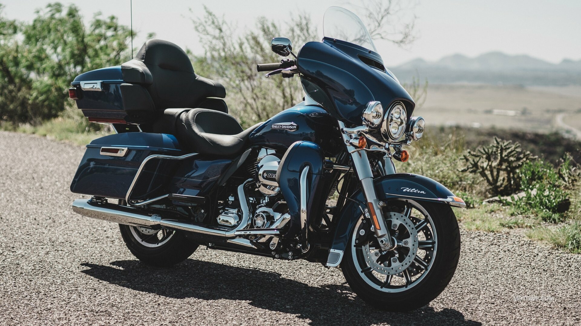 Harley-Davidson Street Glide, Timeless beauty, Ultra classic HD, Iconic wallpaper, 1920x1080 Full HD Desktop