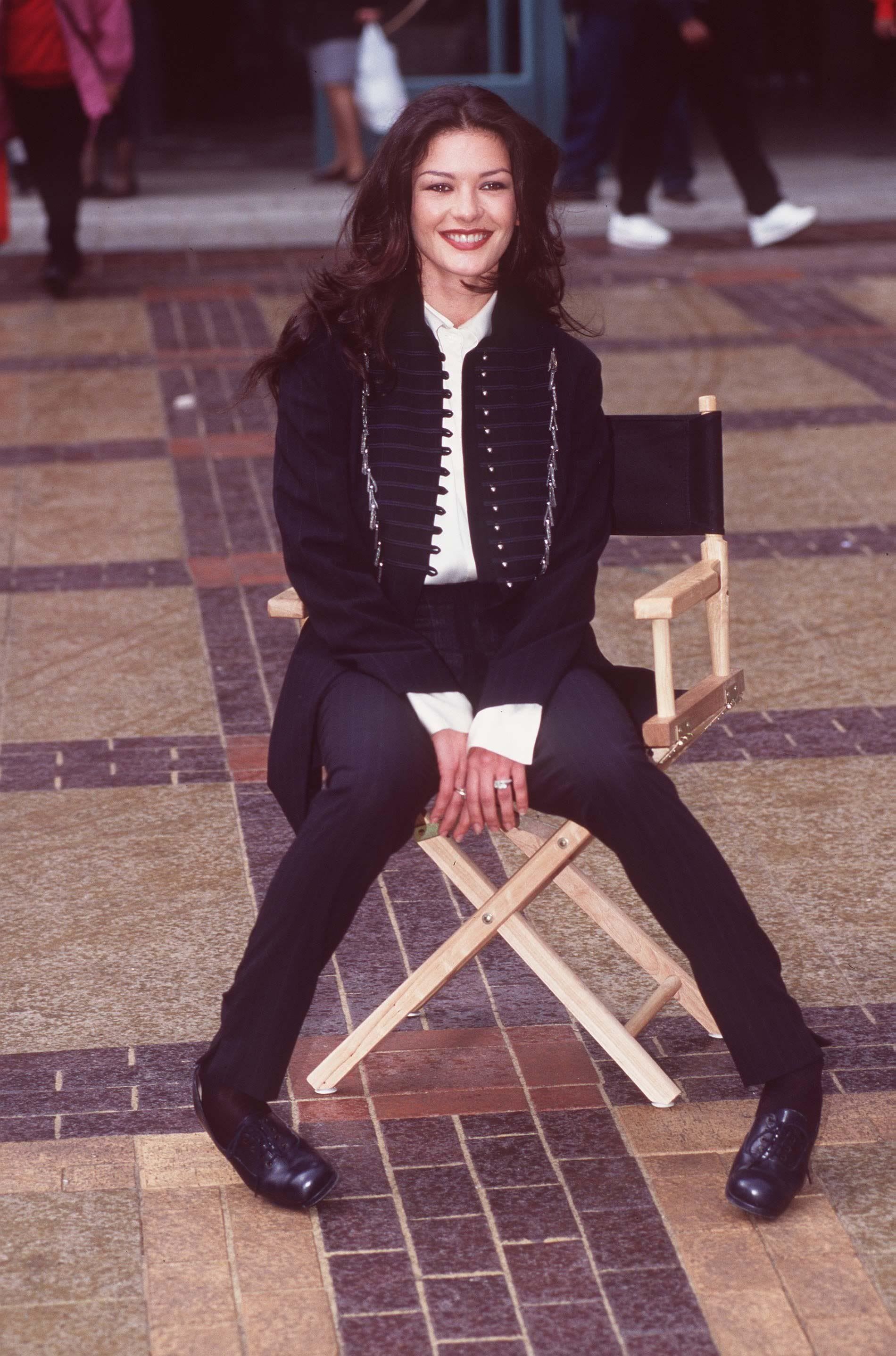 Catherine Zeta-Jones, Young and timeless, Hollywood beauty, Iconic actress, 1900x2880 HD Phone