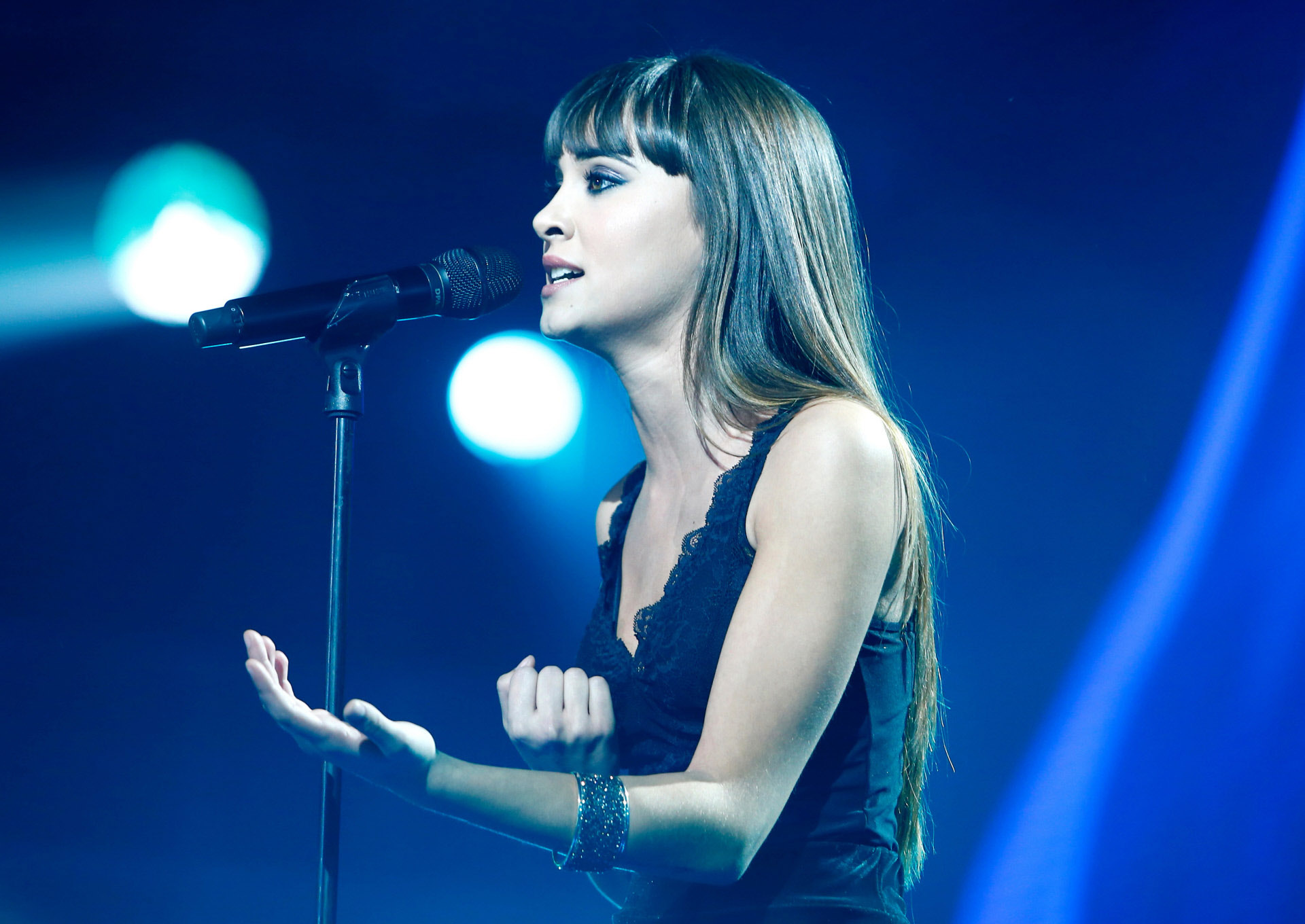 Aitana, Operacin Triunfo songs, Eurovision competition, Musical journey, 1920x1360 HD Desktop