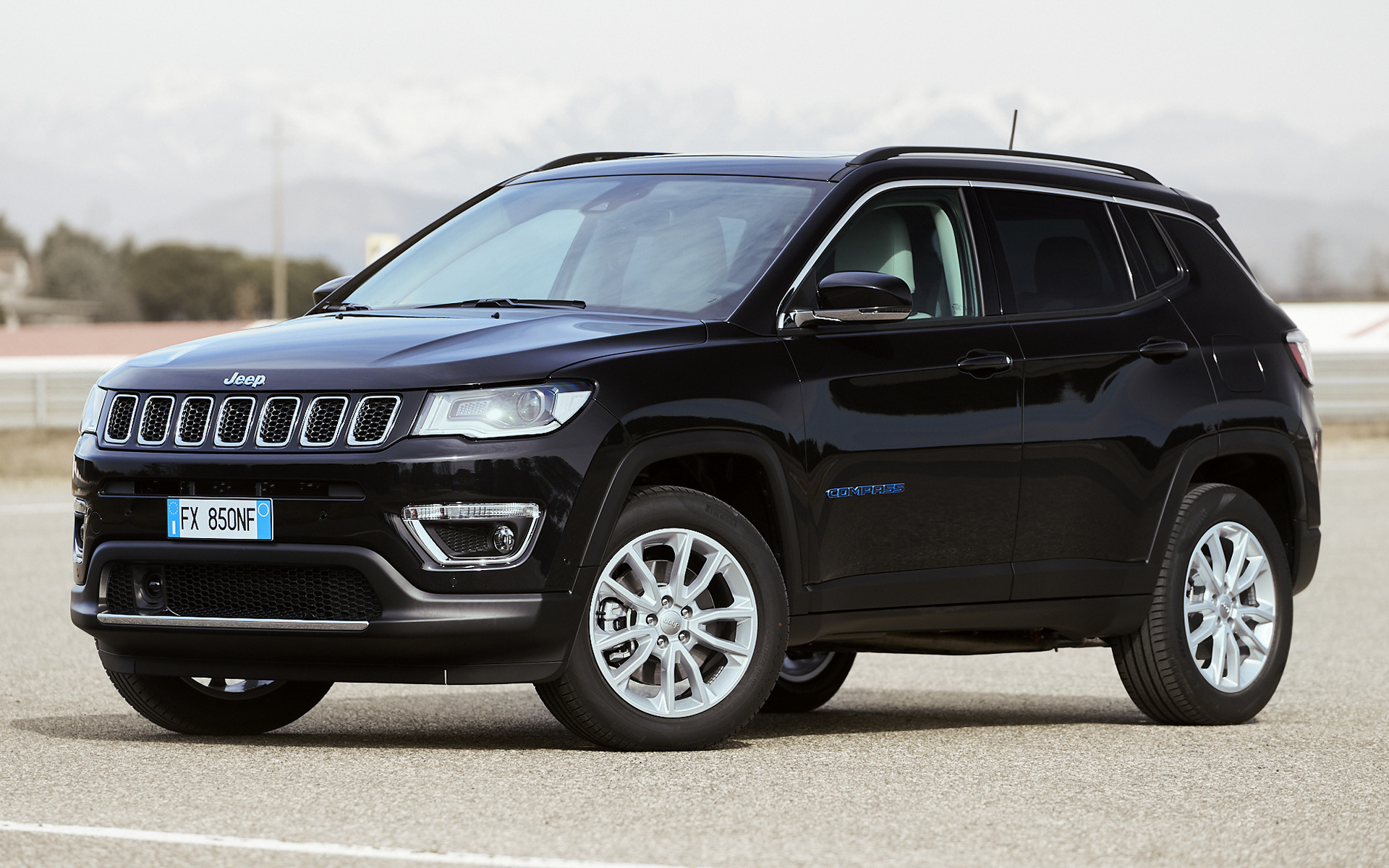 Jeep Compass, 2020 plug-in hybrid limited edition, European market, Premium features, 1920x1200 HD Desktop