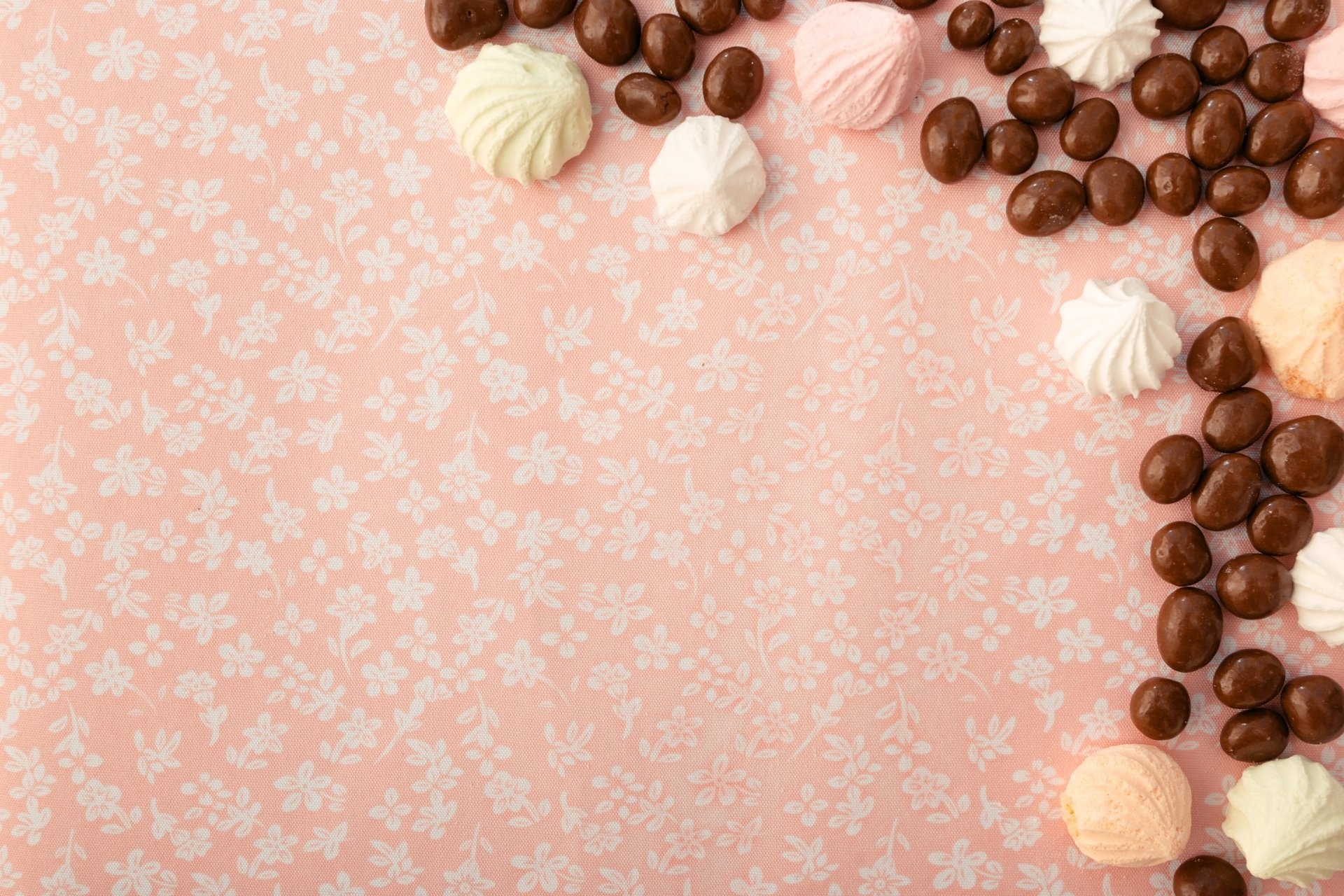 4K Ultra HD, Meringue kisses, High-quality wallpapers, Sweet delight, 1920x1280 HD Desktop