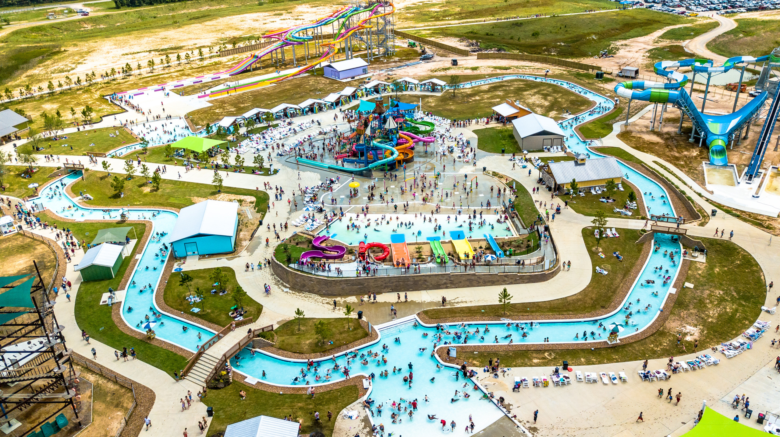 Big Rivers waterpark, Whitewater adventures, Wild slides, Fun-filled, 2560x1440 HD Desktop