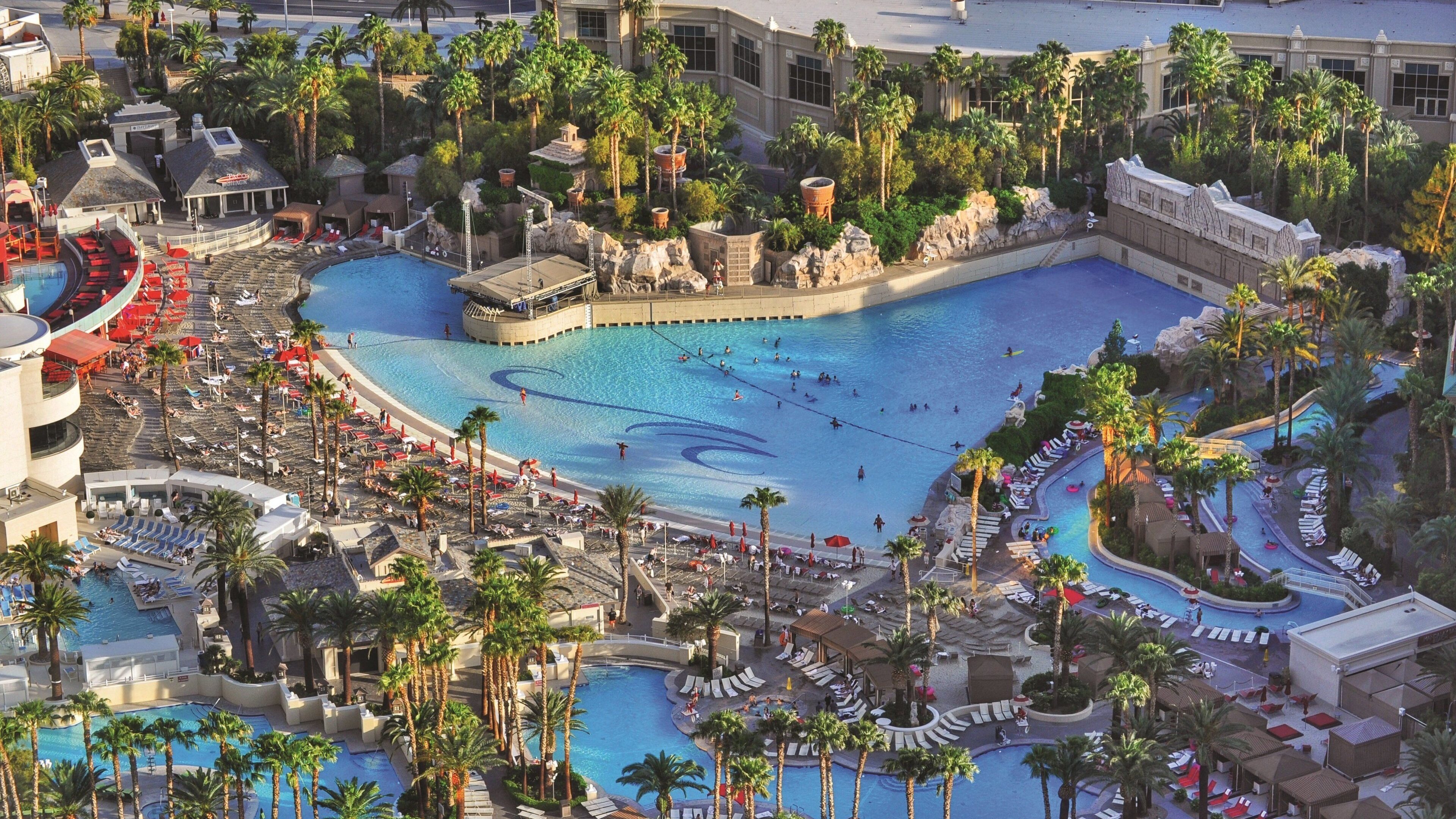 Best hotels with waterparks, Las Vegas Nevada, Water slides, Fun-filled, 3840x2160 4K Desktop