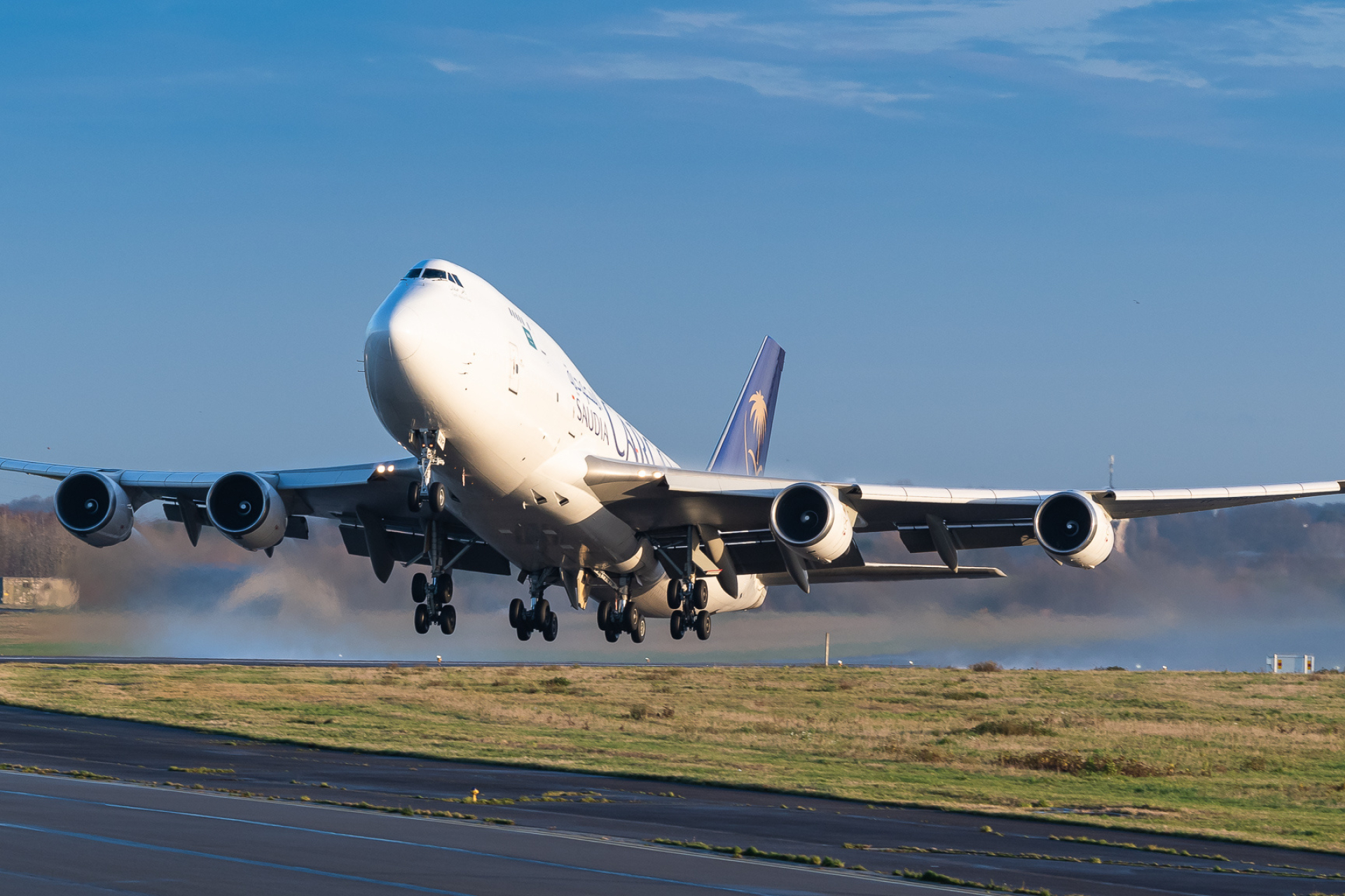 Saudi Arabian Airlines, Boeing 747-45EBDSF, MSN 27898, 1920x1280 HD Desktop