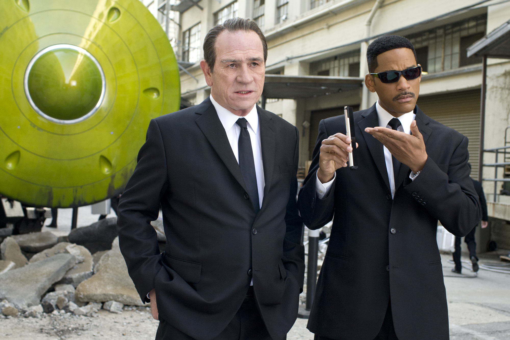 Tommy Lee Jones, Men in Black, Movies, Movie Review, 2000x1340 HD Desktop