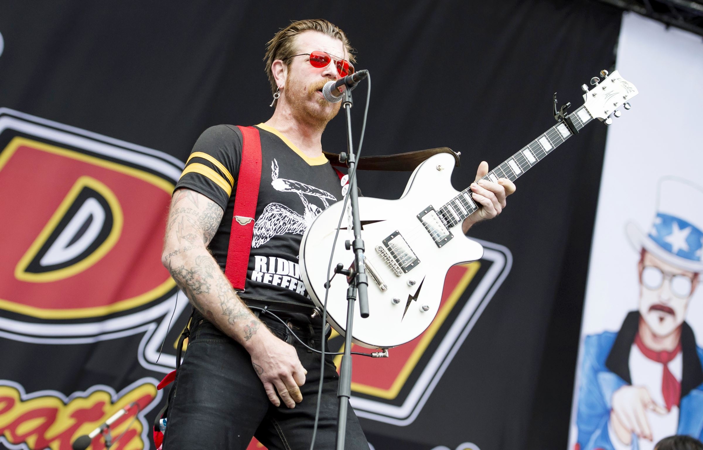 Jesse Hughes singer, Eagles of Death Metal, 2400x1540 HD Desktop