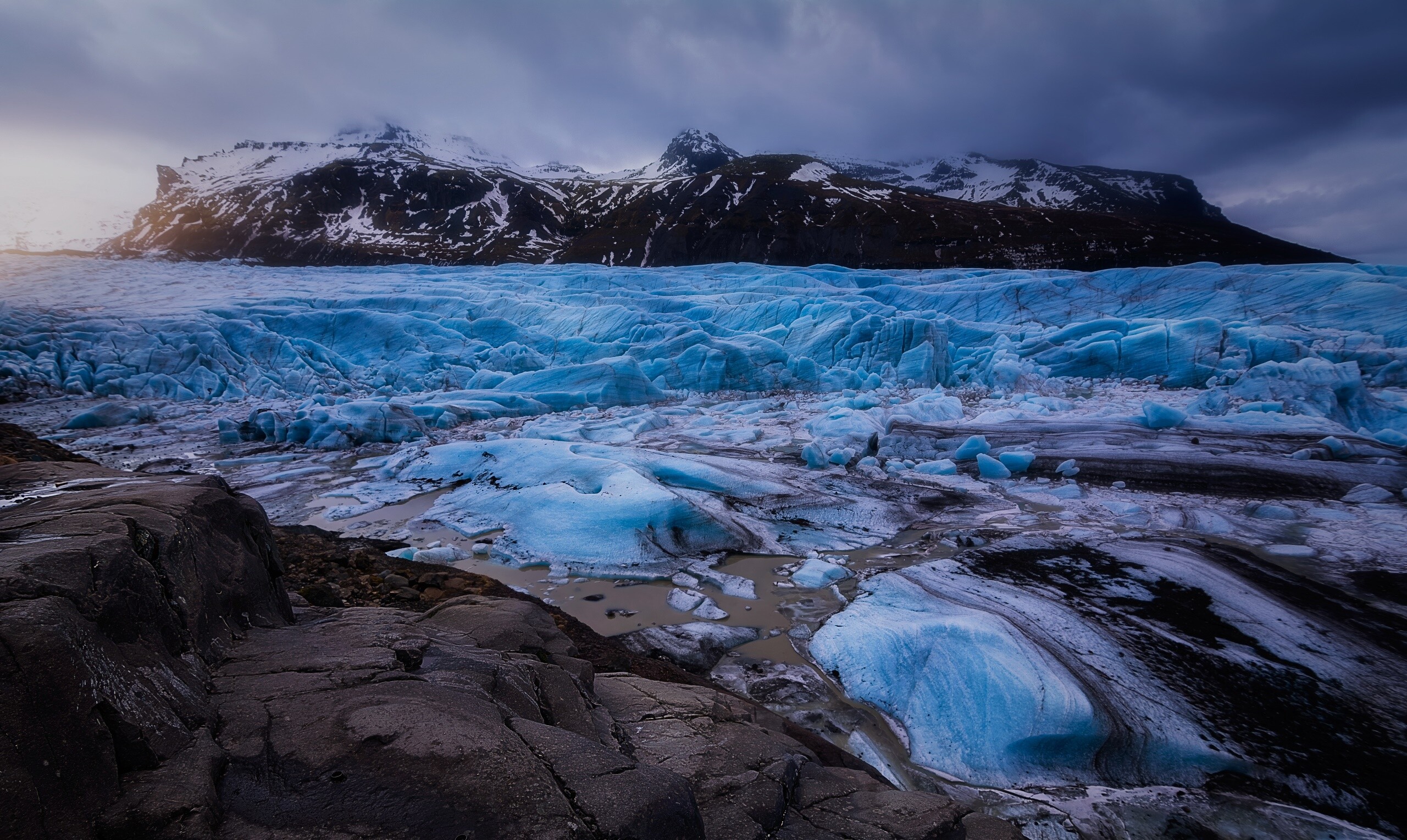 Glacier, Island in the ice, Stunning nature wallpaper, 4K resolution, 2560x1530 HD Desktop