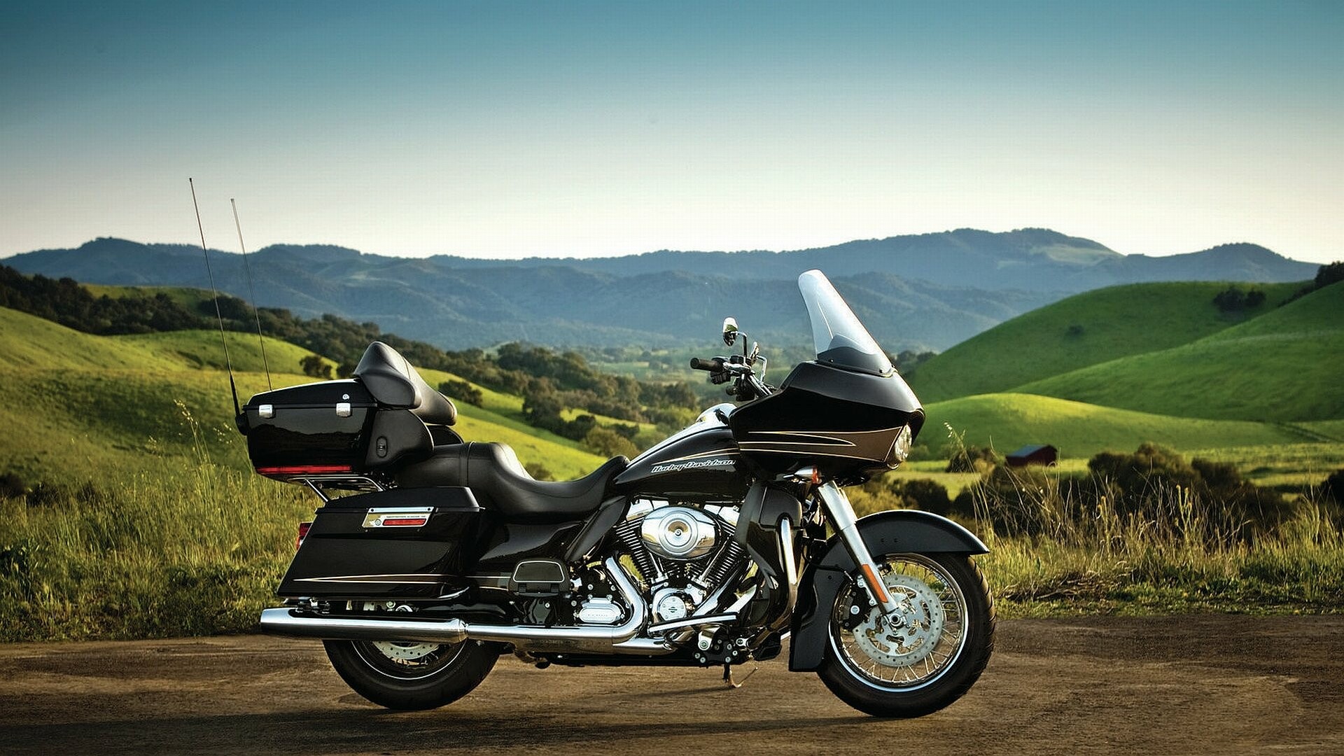 Harley-Davidson Street Glide, Full HD 1080p, Desktop backgrounds, Auto enthusiasts, 1920x1080 Full HD Desktop