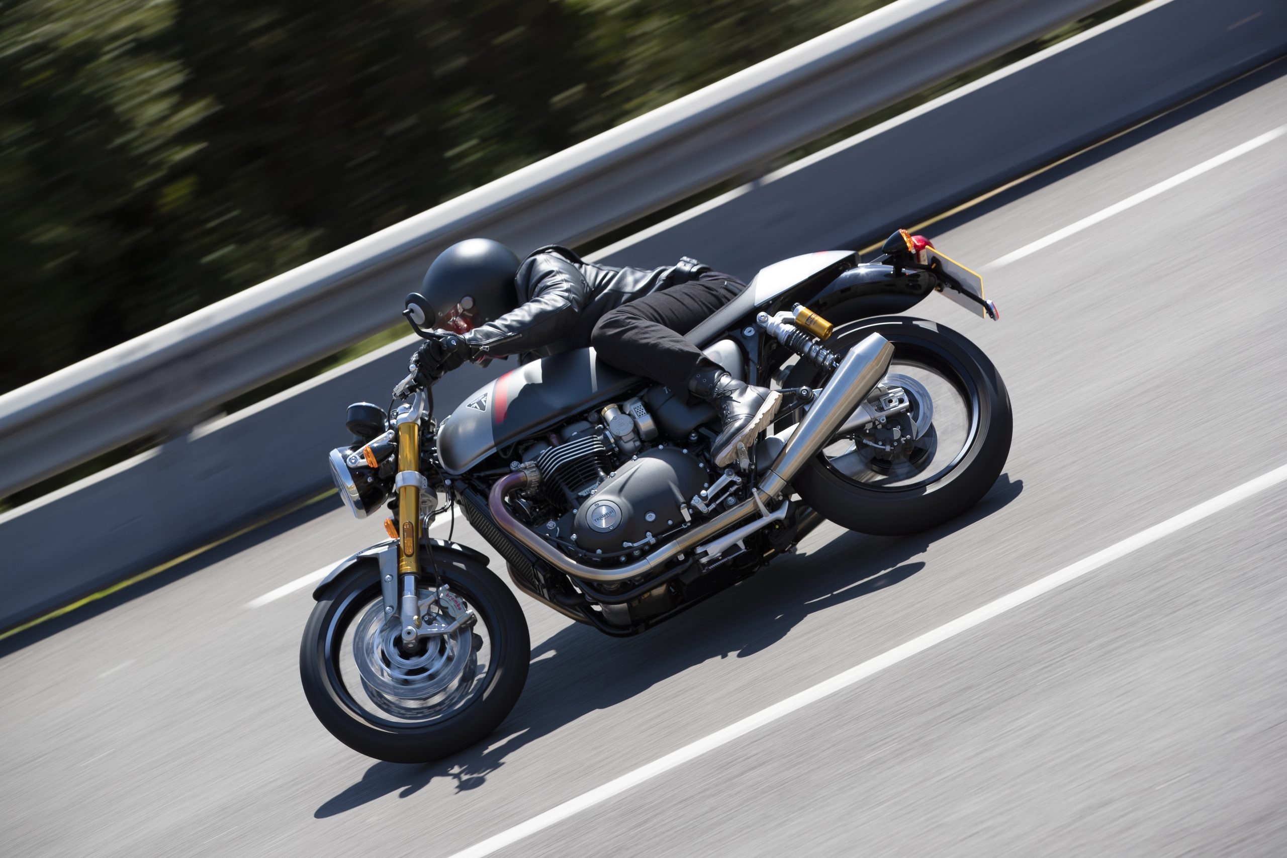 Triumph Thruxton RS, Specs features photos, WBW, 2560x1710 HD Desktop