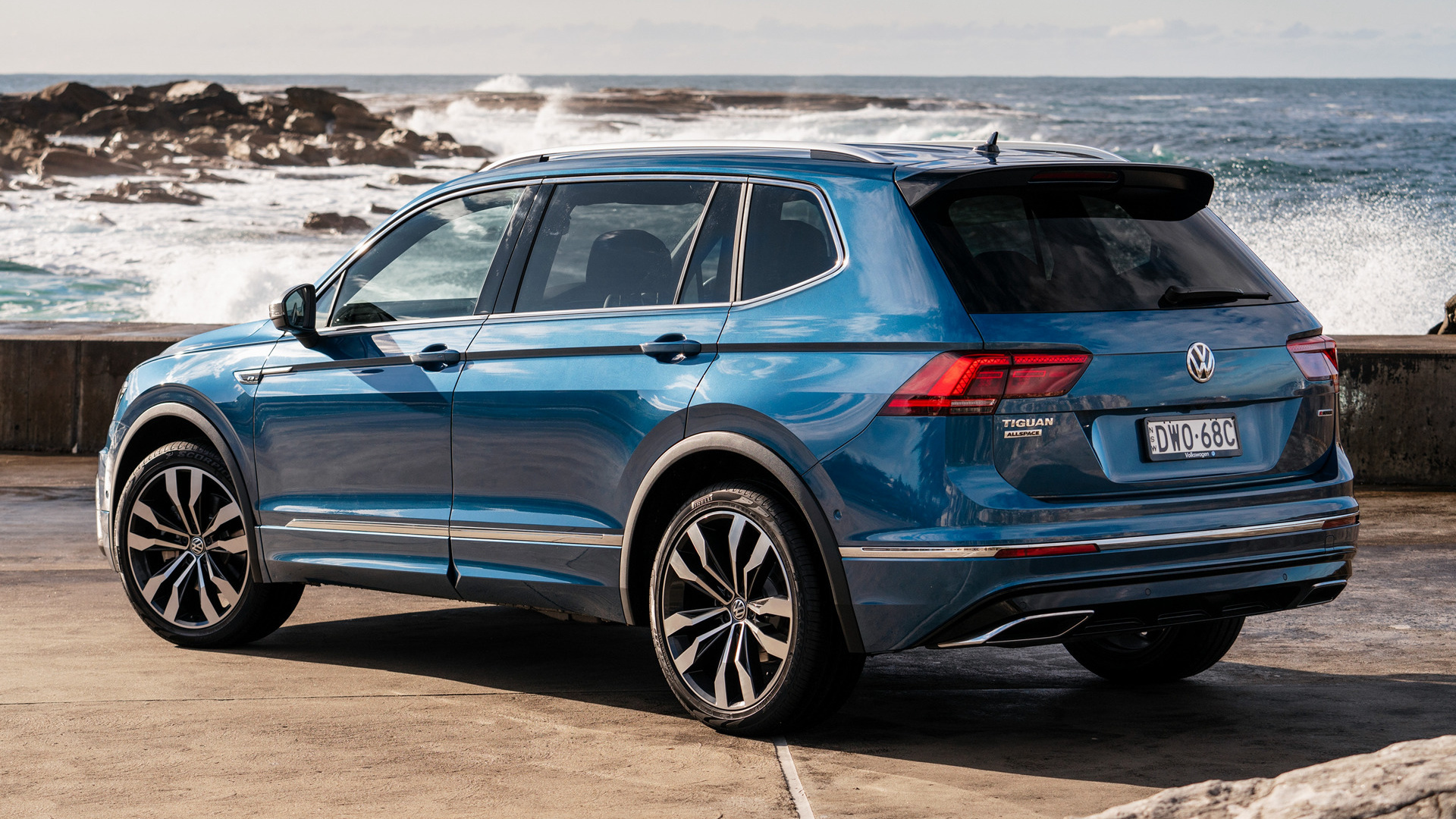 Volkswagen Tiguan Allspace R-Line, High-definition wallpapers, Stylish and dynamic, 1920x1080 Full HD Desktop