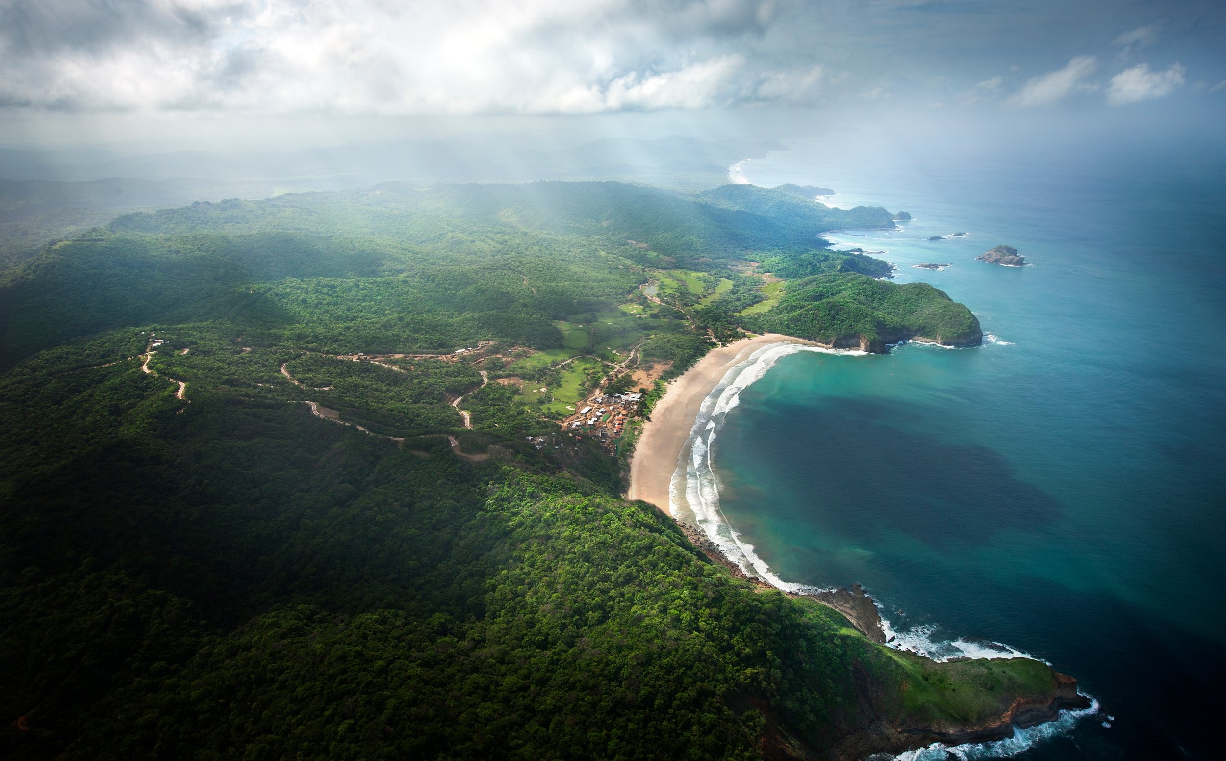 Escape from New York, Rum Baron's lair, Nicaragua, Adventure, 2500x1560 HD Desktop