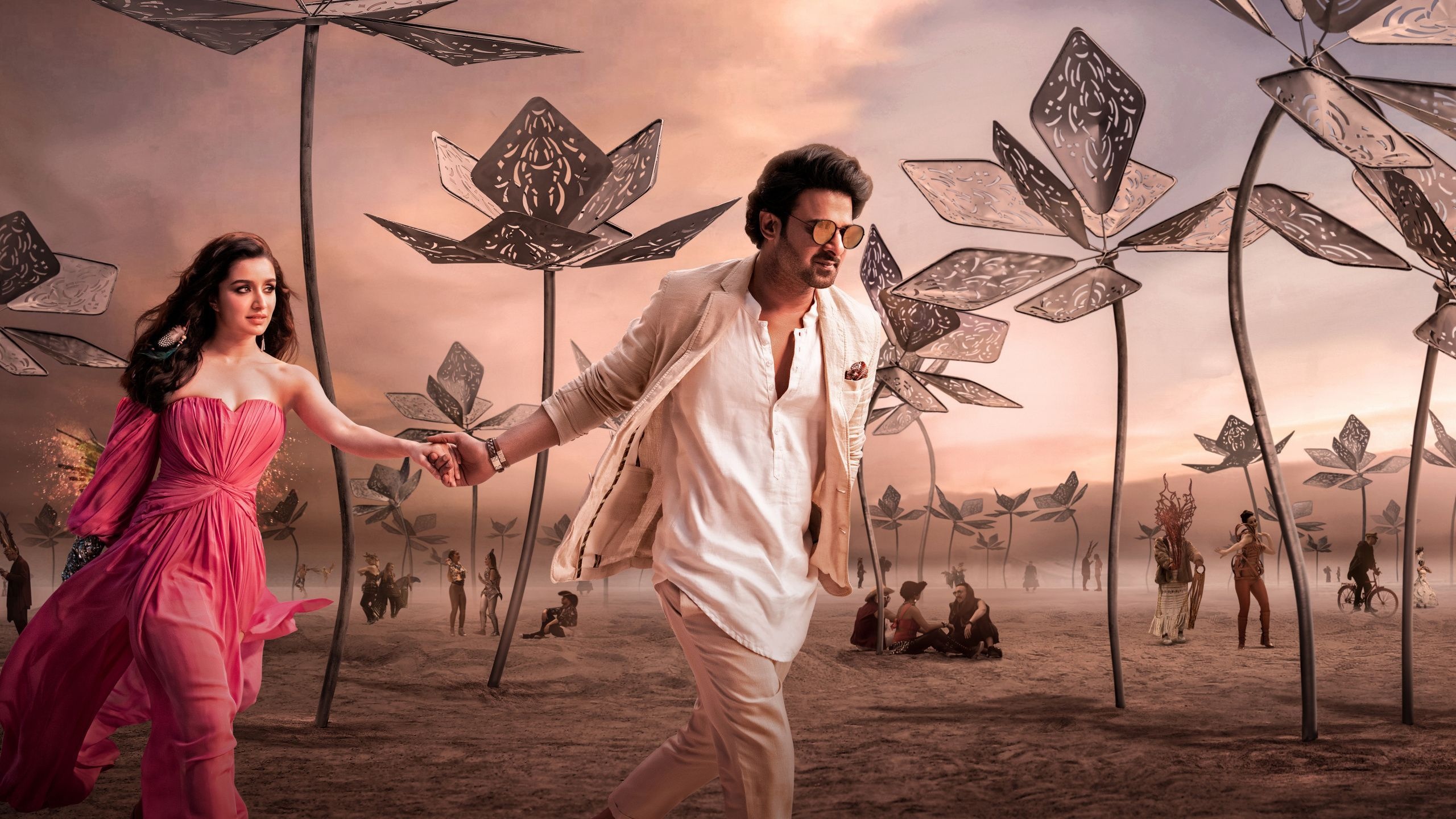 Shraddha Kapoor, Prabhas, Saaho, metallic flower sculptures, HD Desktop wallpaper