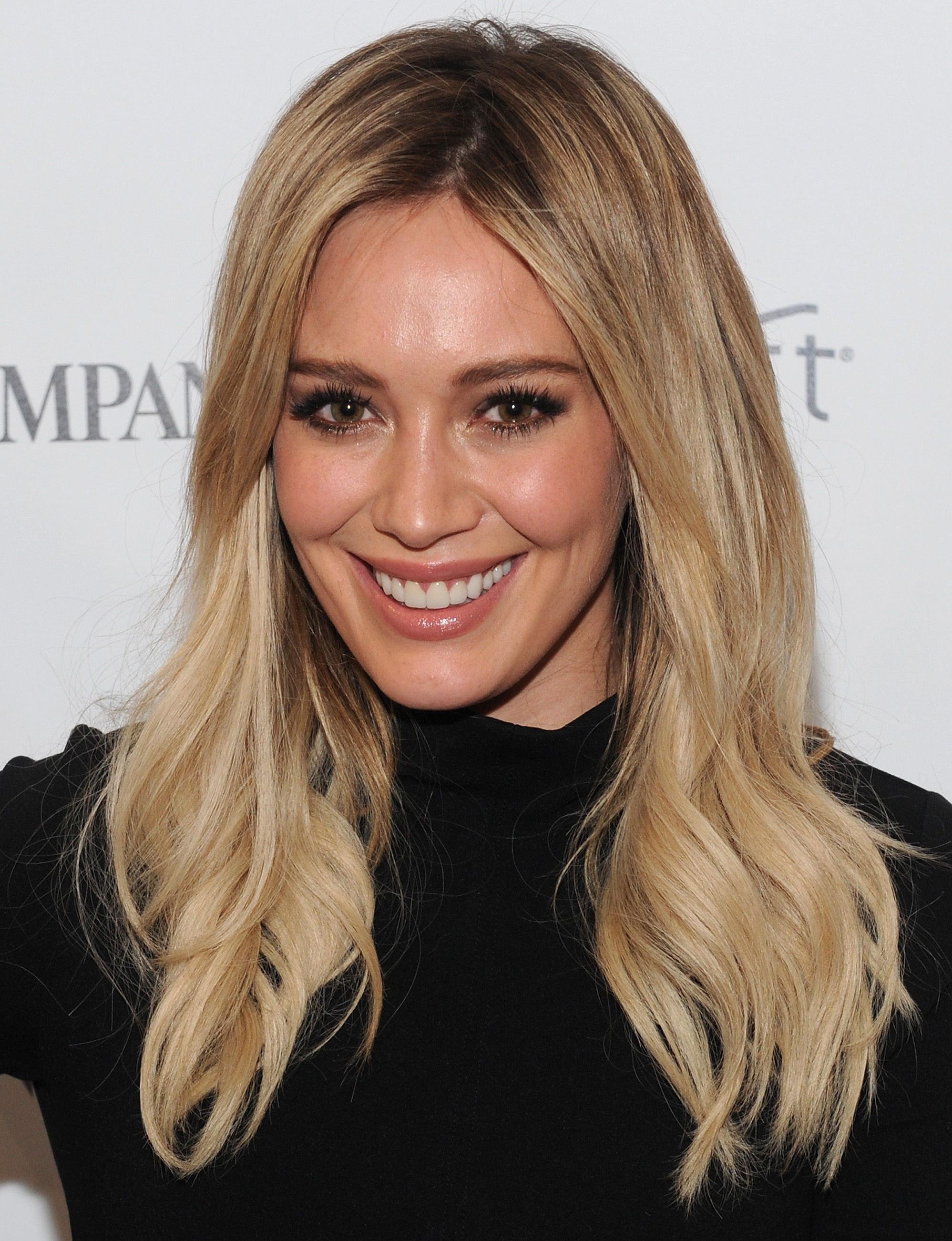 Hilary Duff, Movies star, Celebrity style, Stunning photoshoots, 2000x2610 HD Phone