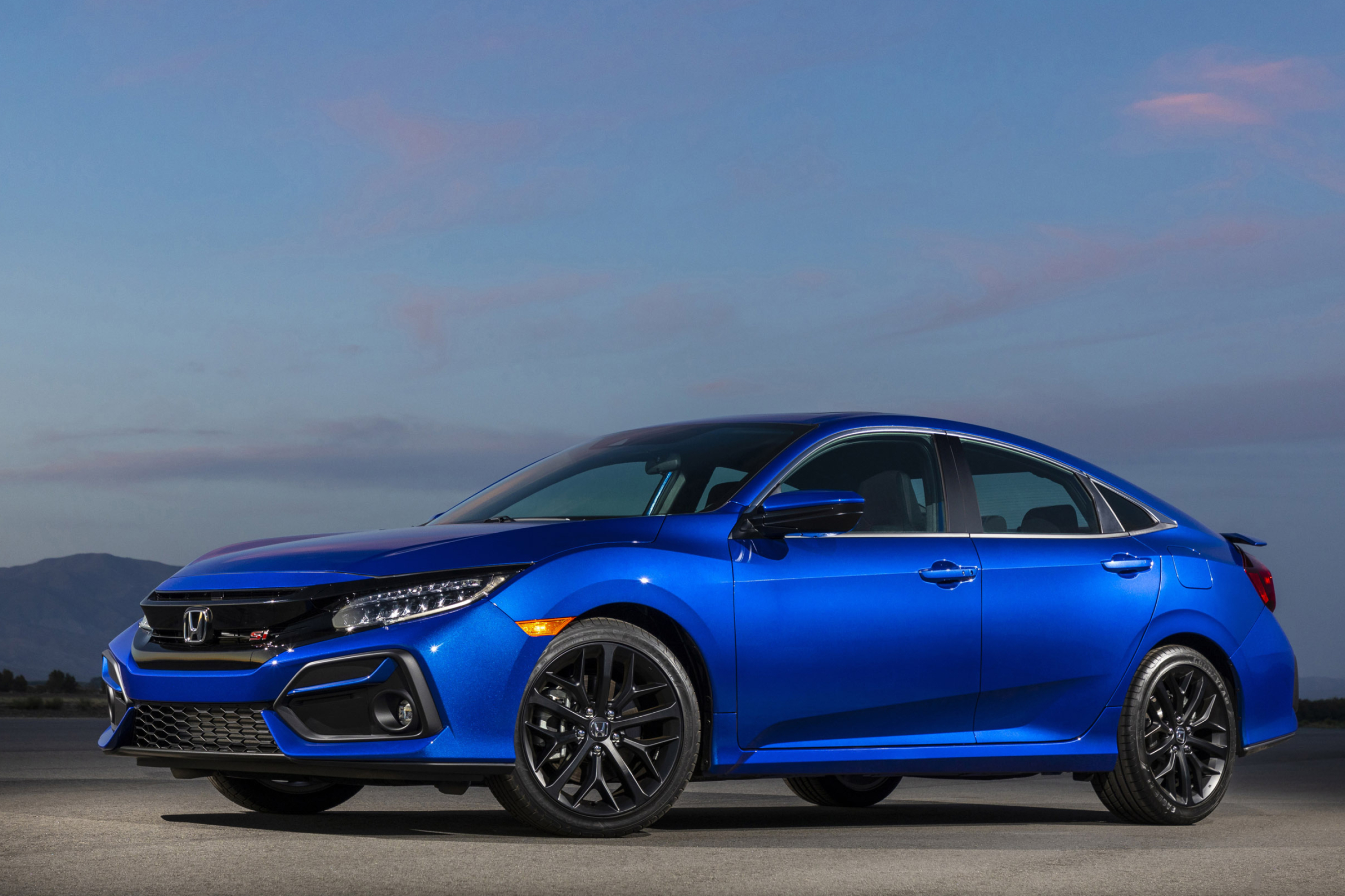 Honda Civic Si, New sedan and coupe models, Sleek design, Modern features, 3000x2000 HD Desktop