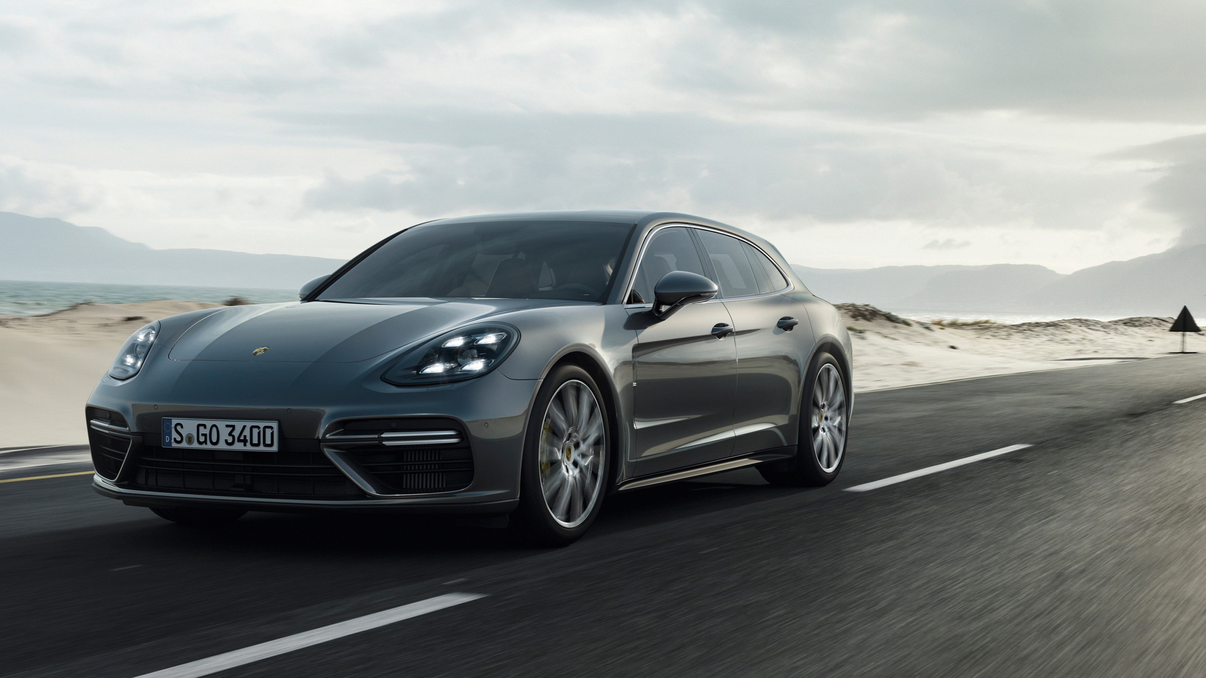 Sport Turismo, Porsche Panamera Wallpaper, 3840x2160 4K Desktop