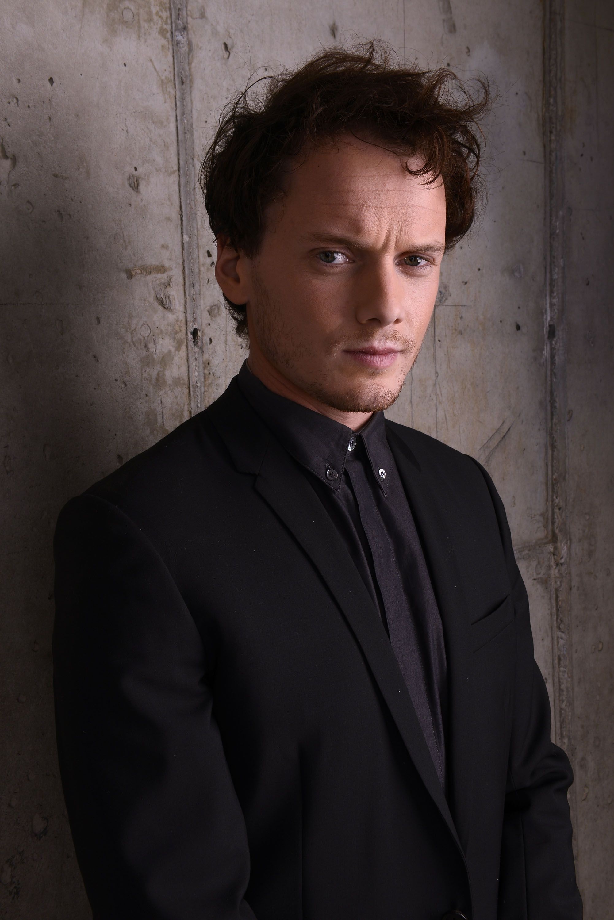 Anton Yelchin, Tragic accident, Talented actor, Movie industry, 2010x3000 HD Phone