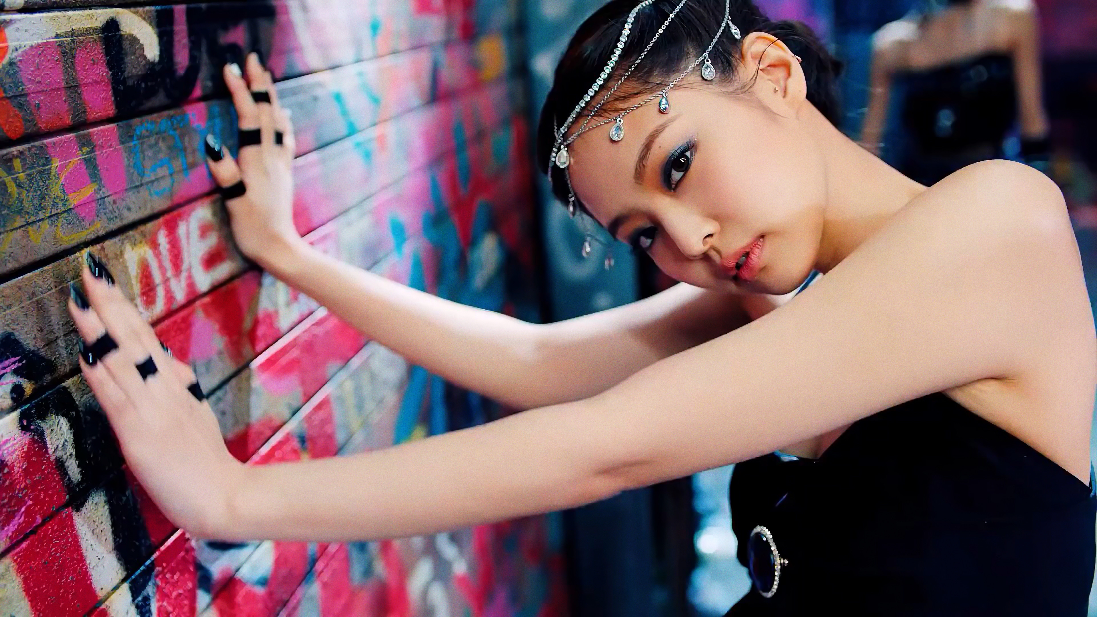 Jennie Kim, jeweled forehead chain, LOVE graffiti wall, 4K Desktop wallpaper