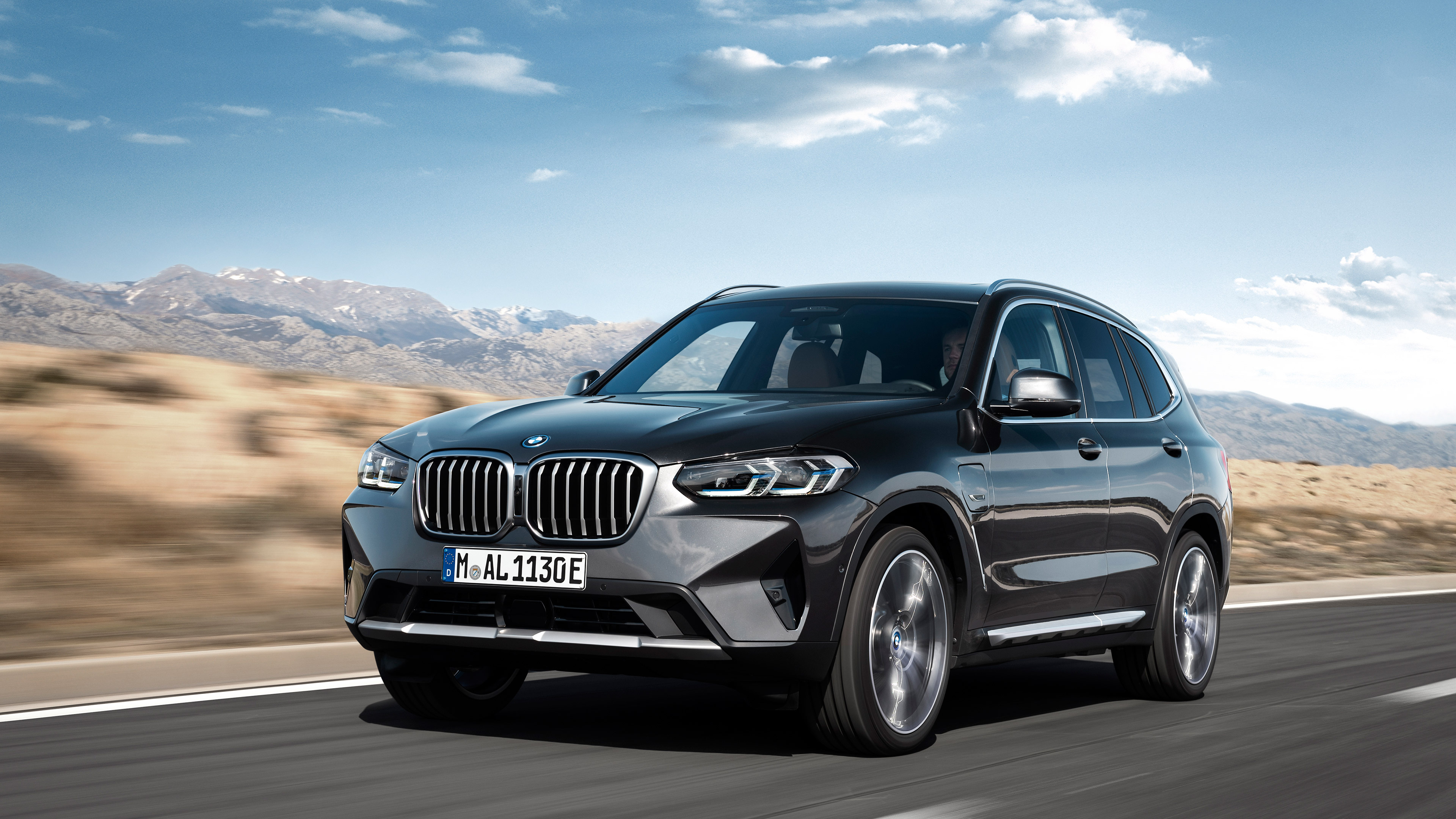 BMW X3, High-quality craftsmanship, Efficient powertrain, Sophisticated design, 3840x2160 4K Desktop