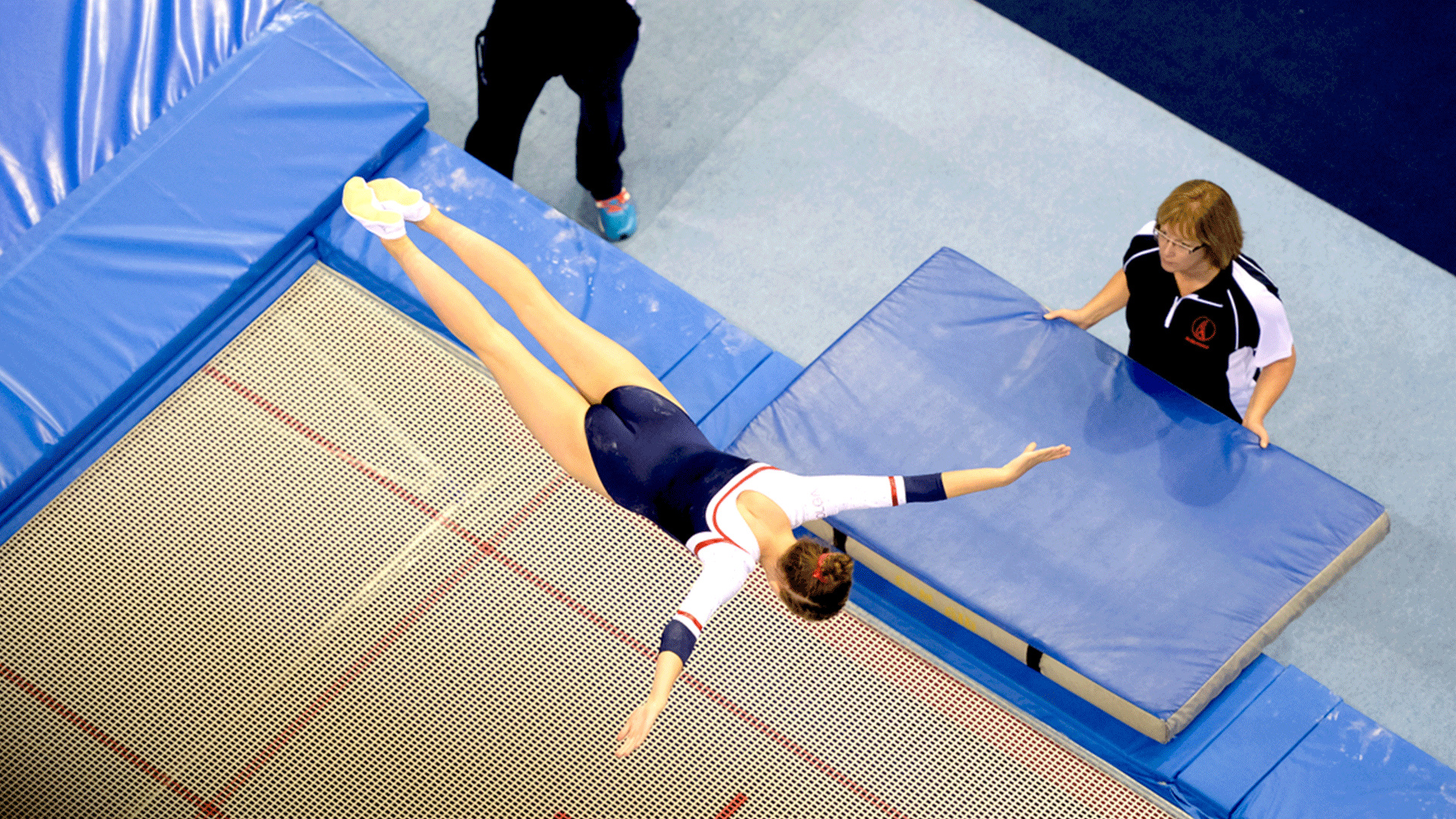 Nigel Rendell, Trampoline gymnastics Wallpaper, 1920x1080 Full HD Desktop