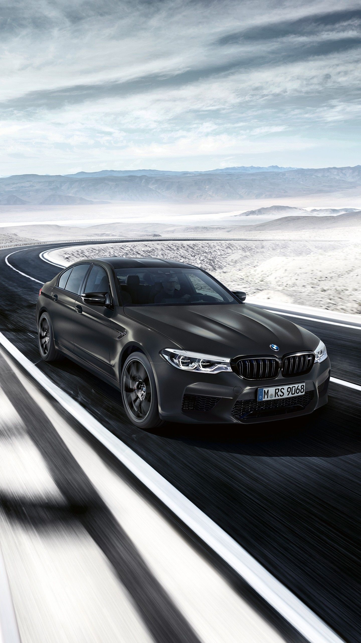 BMW M5 F90, license plate M RS 9068, curved desert highway, HD Phone wallpaper