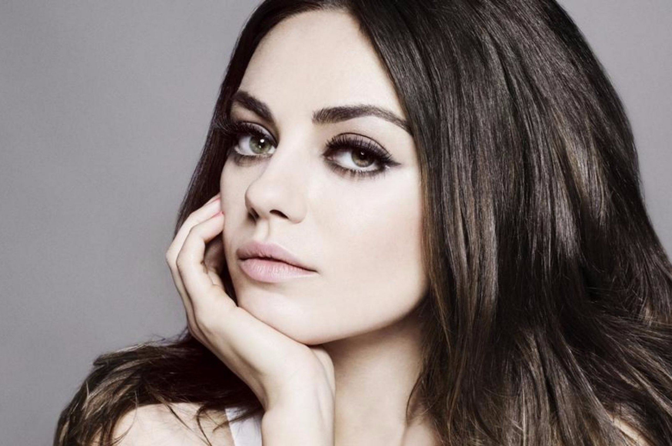 Mila Kunis, Free download, Wallpaper, 2560x1700 HD Desktop