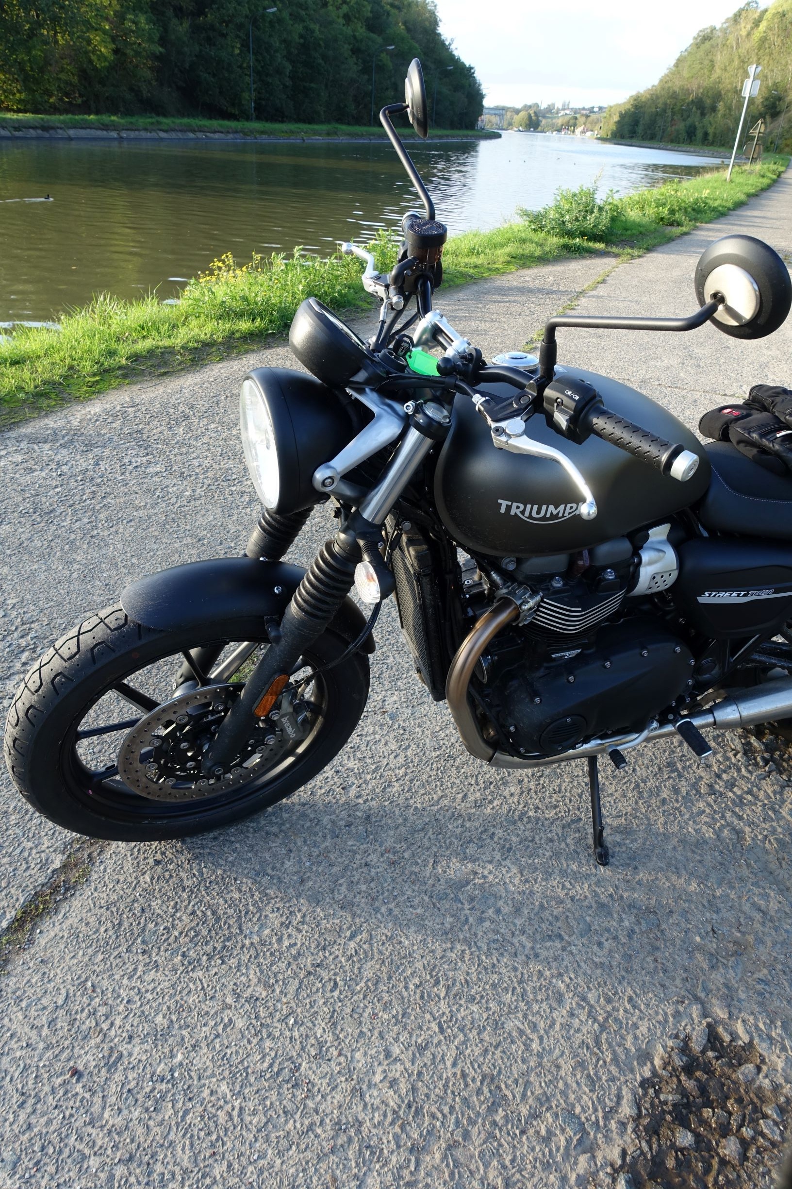 Triumph Street Twin, 2019, A2 version, Vintage, 1640x2450 HD Phone