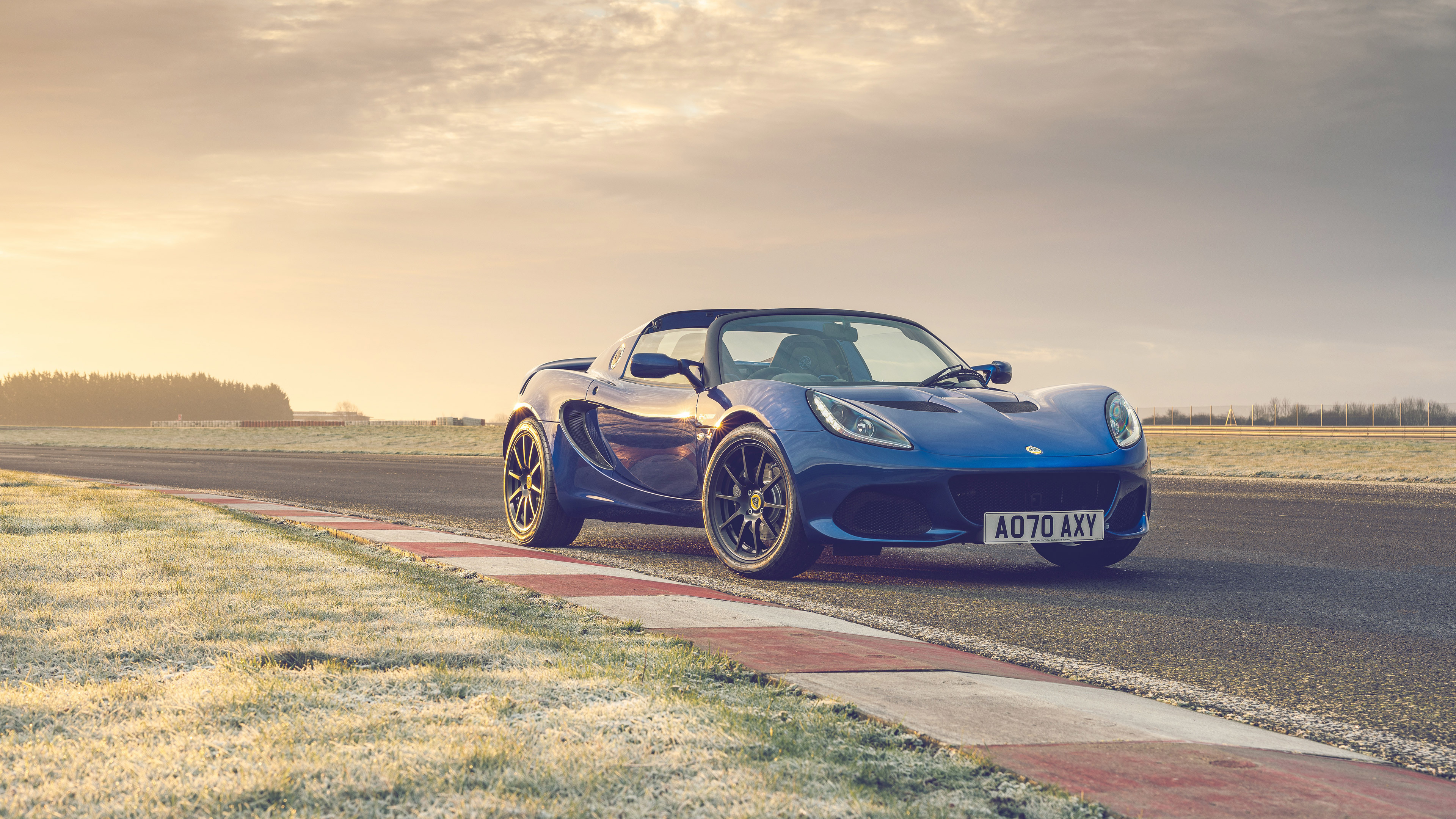 Lotus Exige, Sleek 4K wallpaper, Dominant performance, Exhilarating speed, 3840x2160 4K Desktop