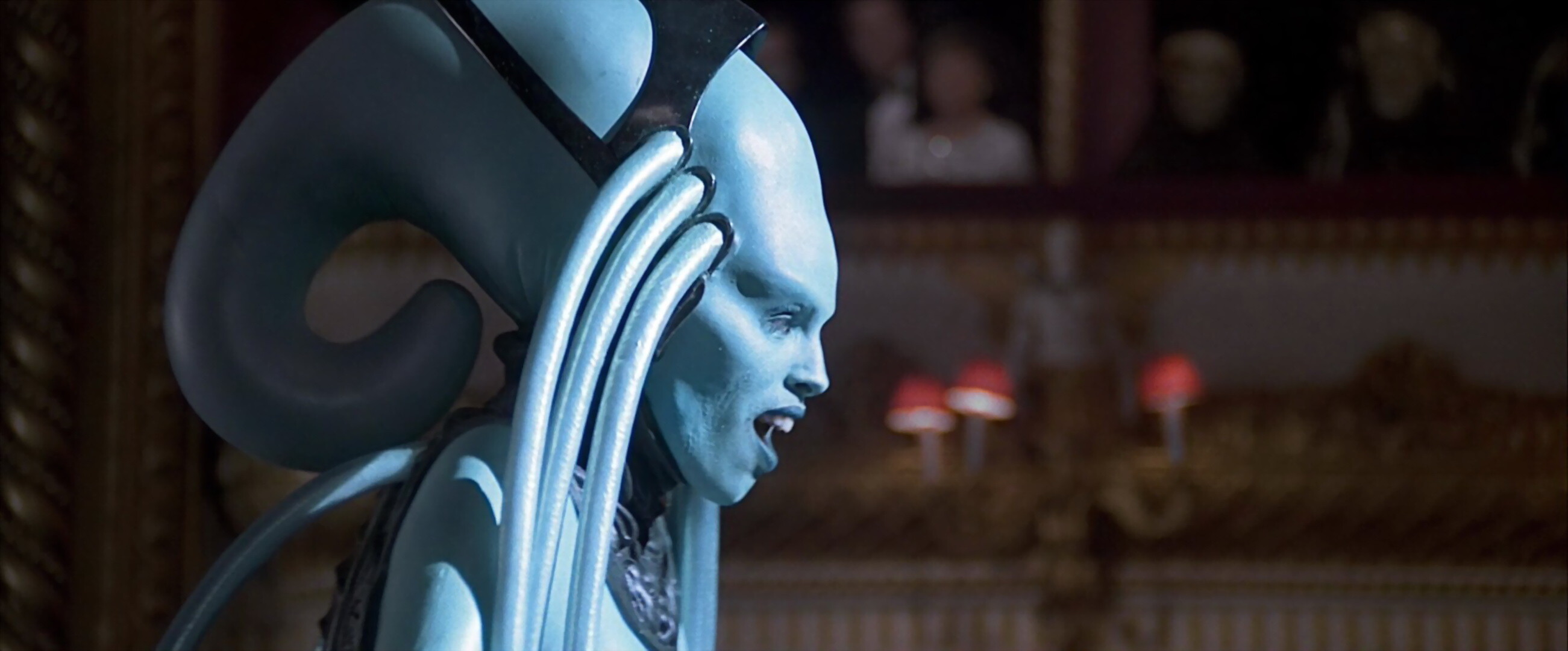 Diva, The Fifth Element, Sci-fi movie, Iconic character, 2610x1080 Dual Screen Desktop