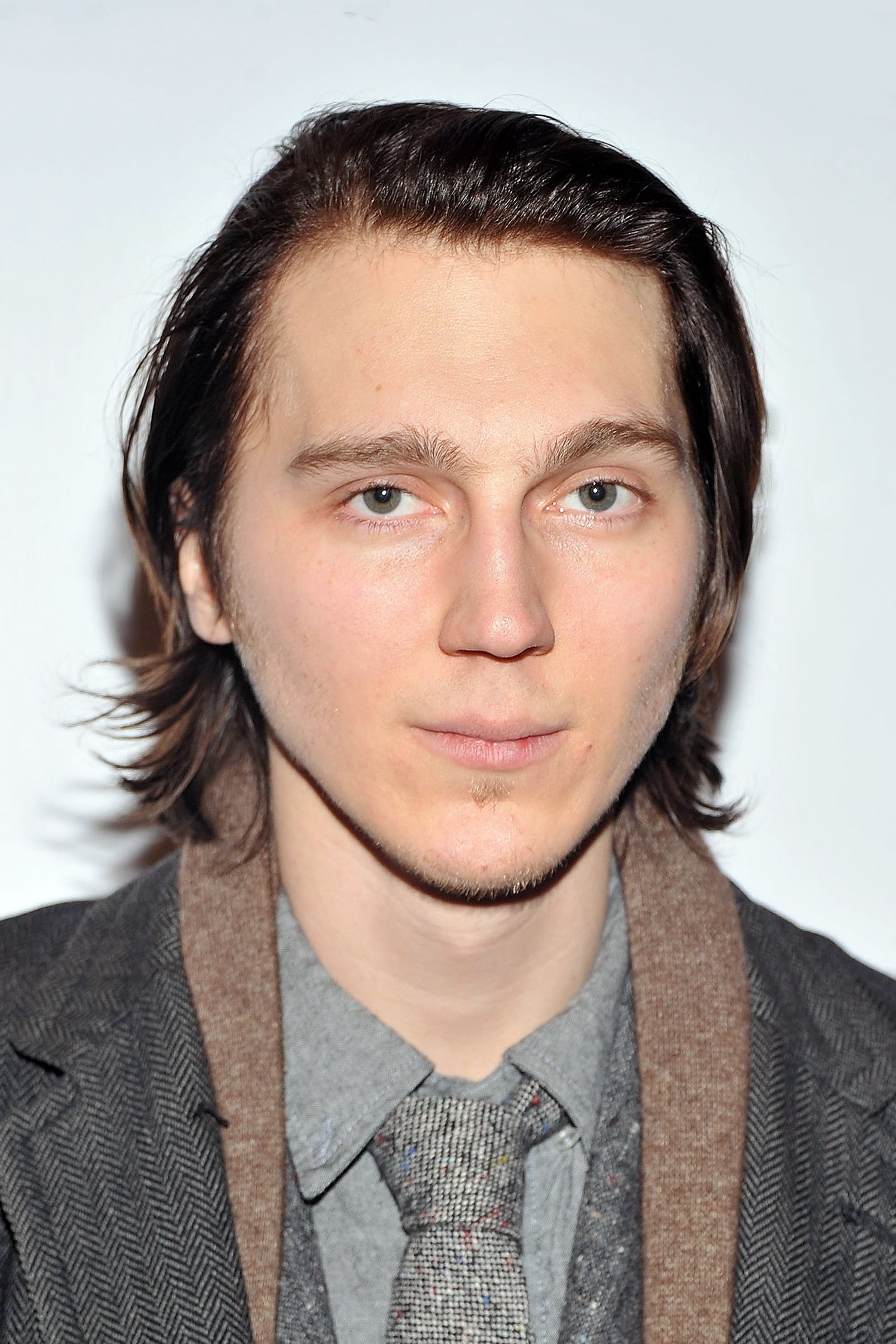 Paul Dano, profile images, 1620x2420 HD Phone