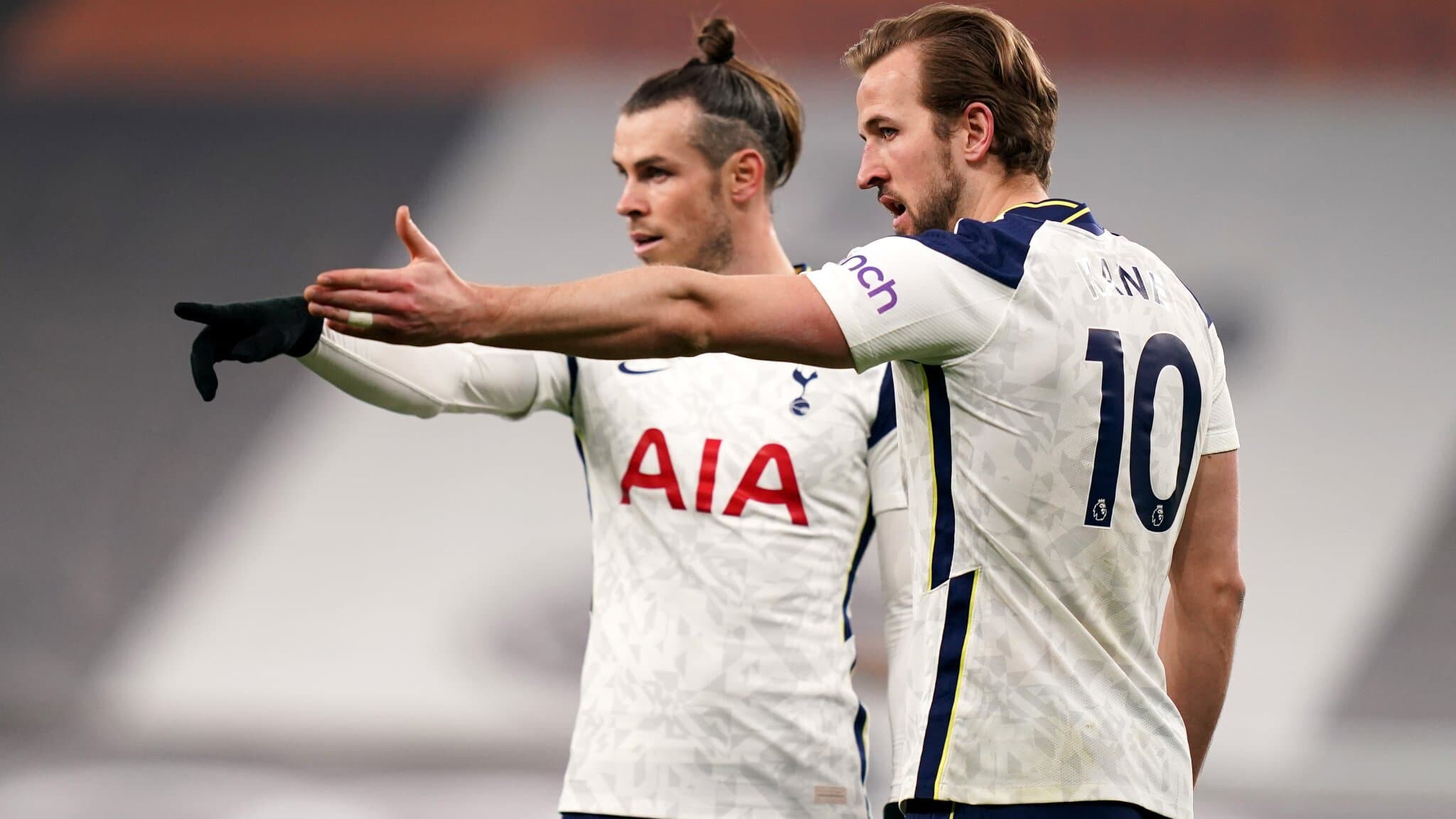 Gareth Bale, Harry Kane Wallpaper, 2050x1160 HD Desktop