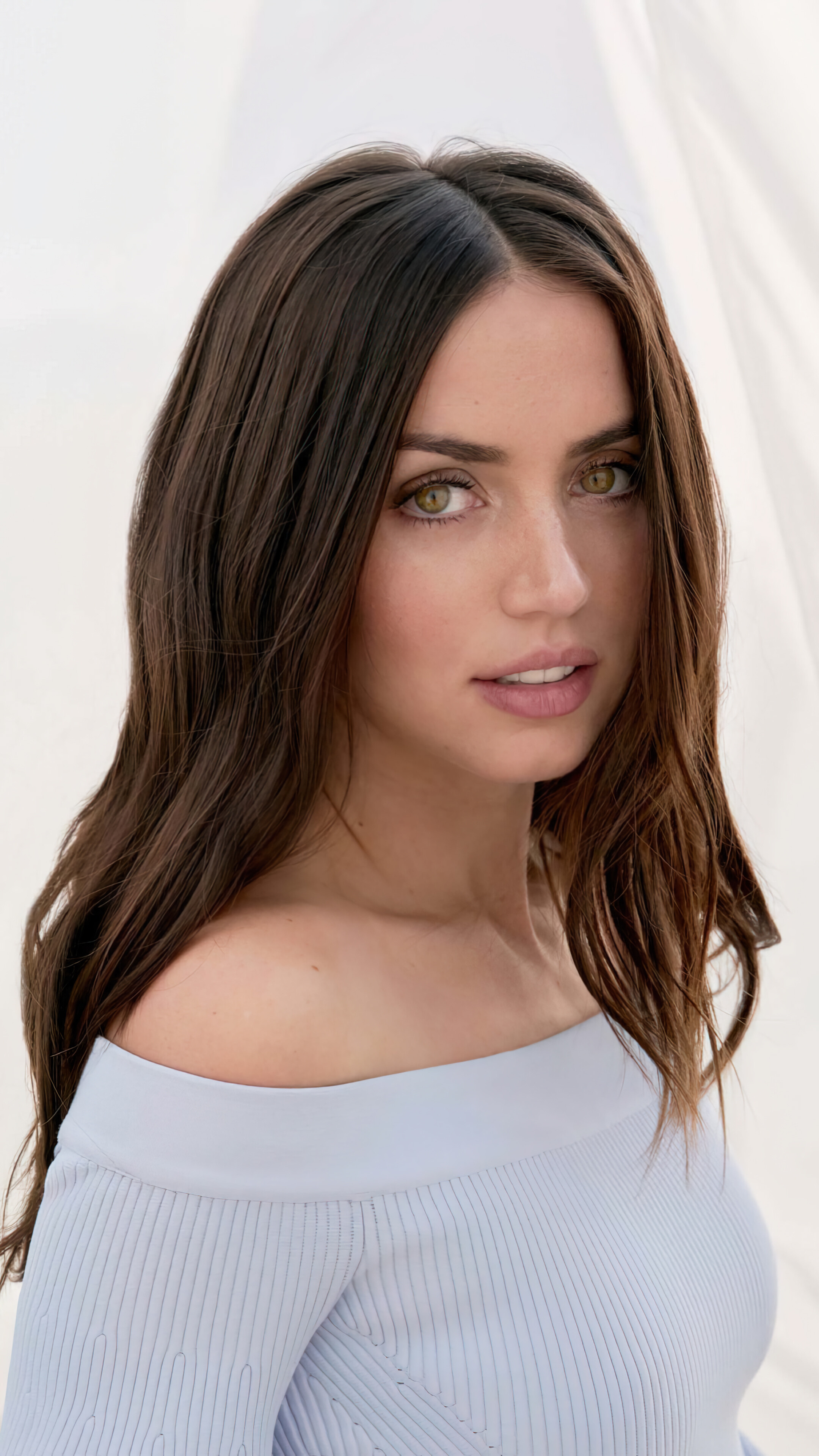 ScrollDrop, Ana de Armas, 2160x3840 4K Phone