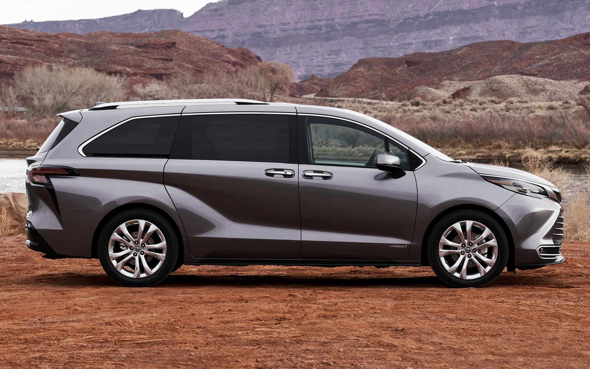 Right Side, Toyota Sienna Wallpaper, 1920x1200 HD Desktop
