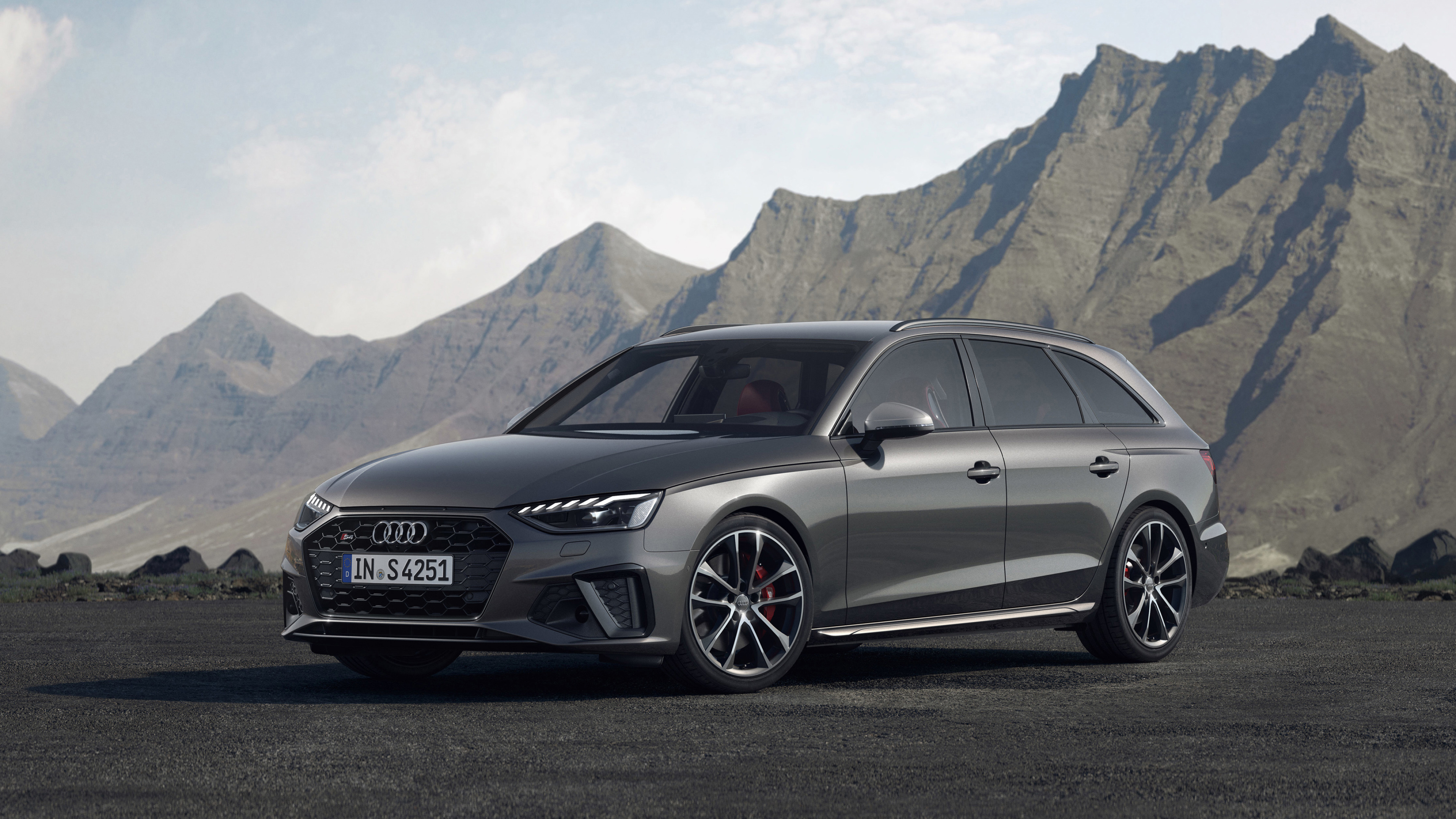 Audi S4, Avant model, Powerful diesel engine, Latest version, 3840x2160 4K Desktop