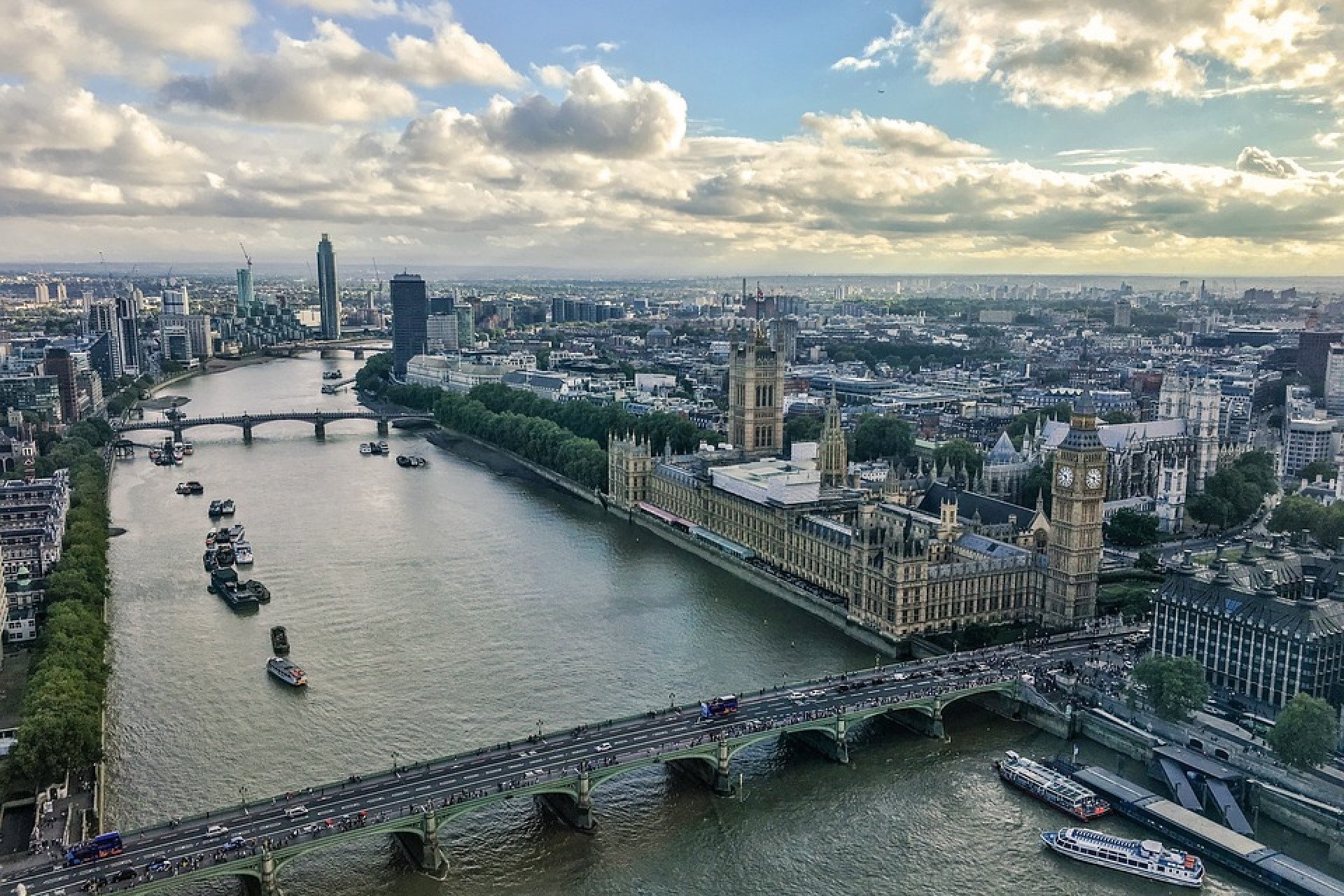 The River Thames, London flights, Wingly, 1920x1280 HD Desktop