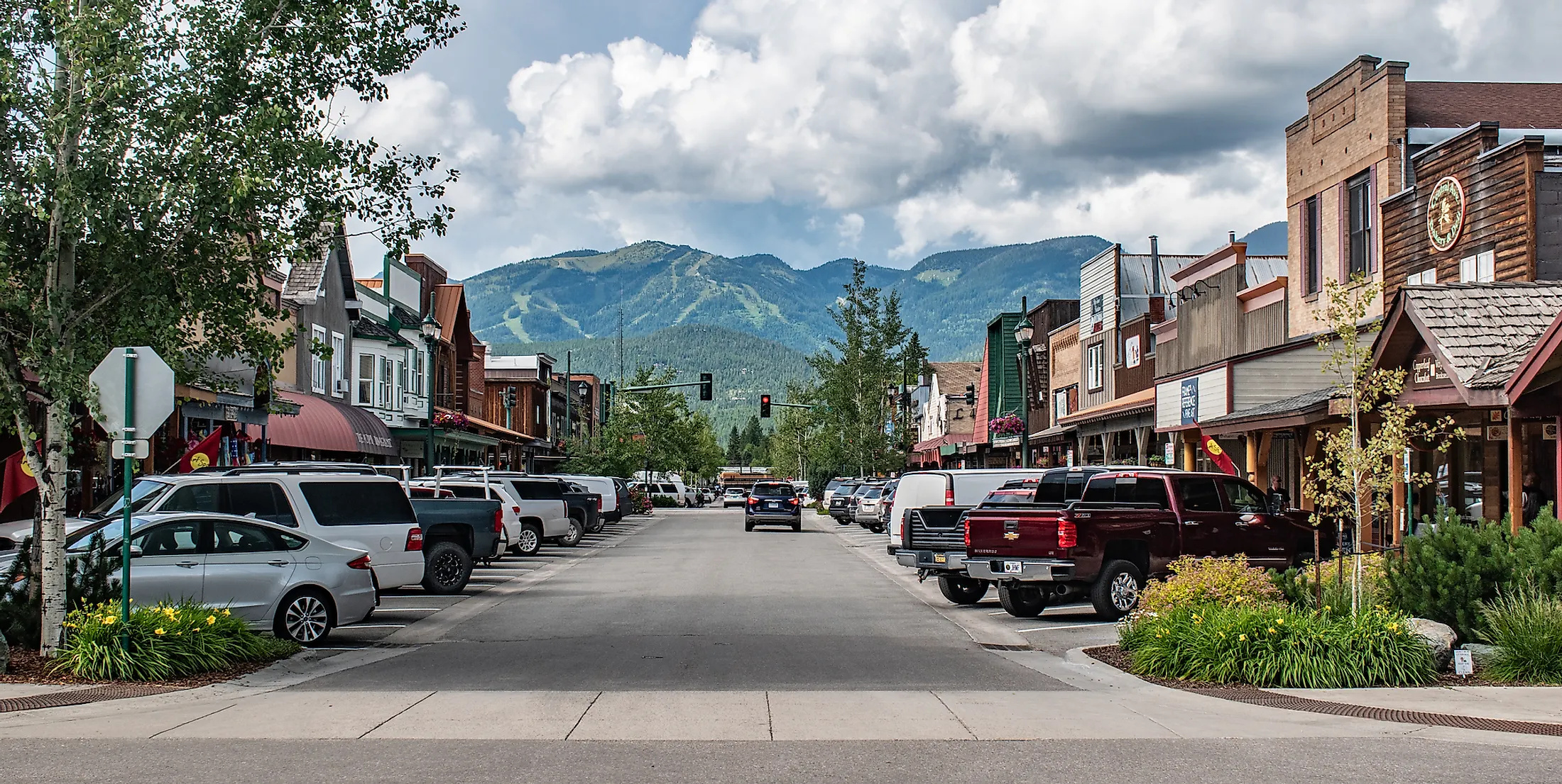 Whitefish Montana, Scenic wonders, Adventure paradise, Skiing getaway, 2200x1110 HD Desktop