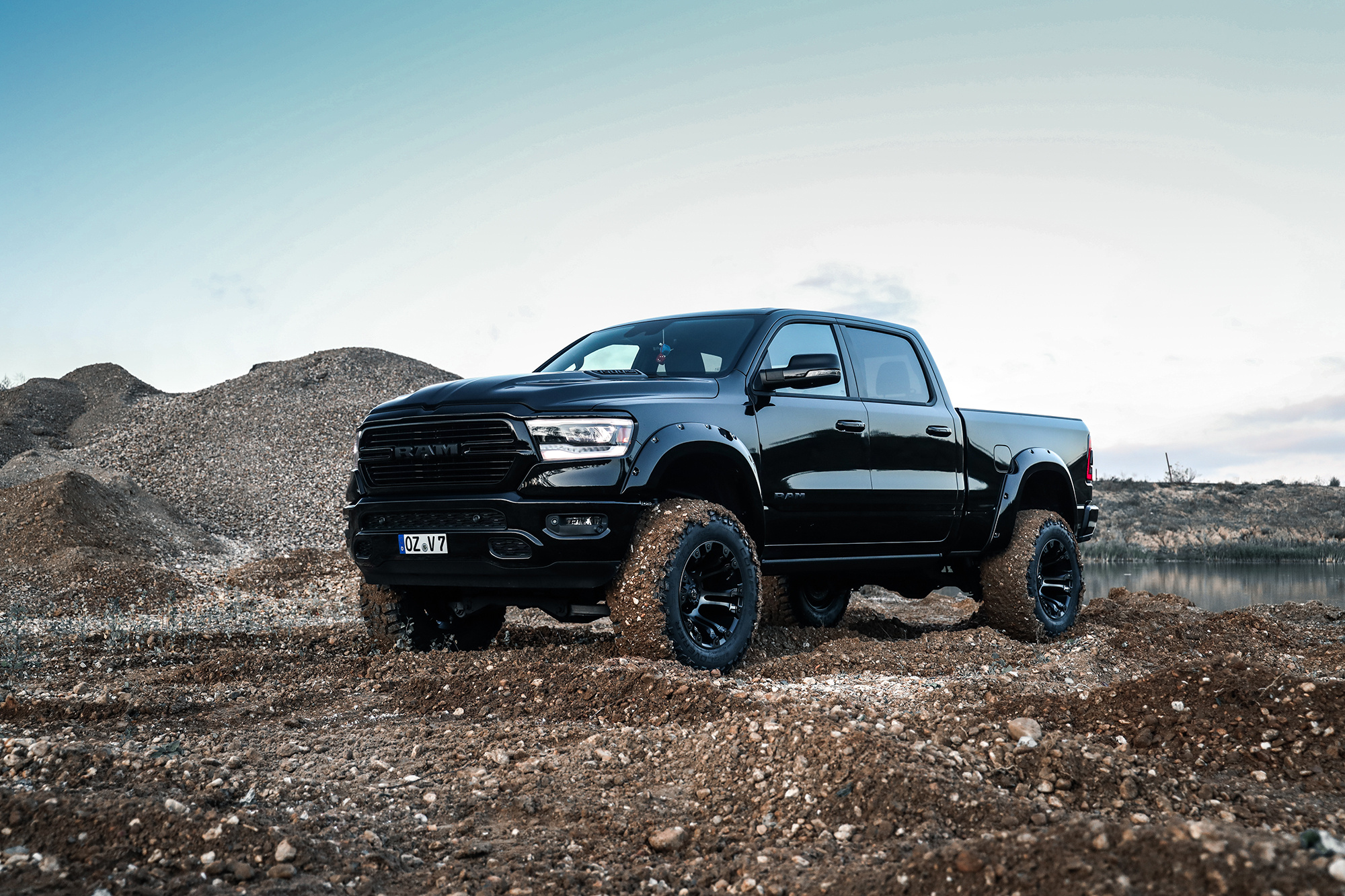 Gen V, Ram 1500 Wallpaper, 2000x1340 HD Desktop