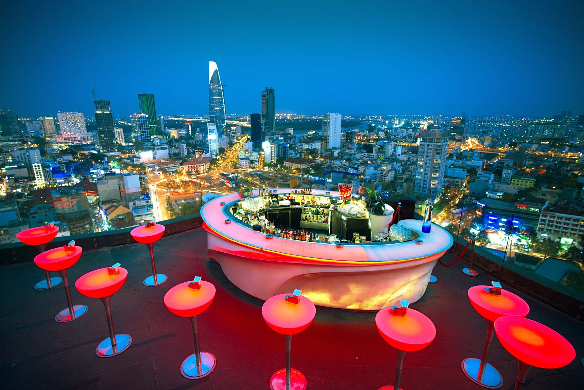 rooftop bar, ho chi minh, motorbike experience, 2000x1340 HD Desktop