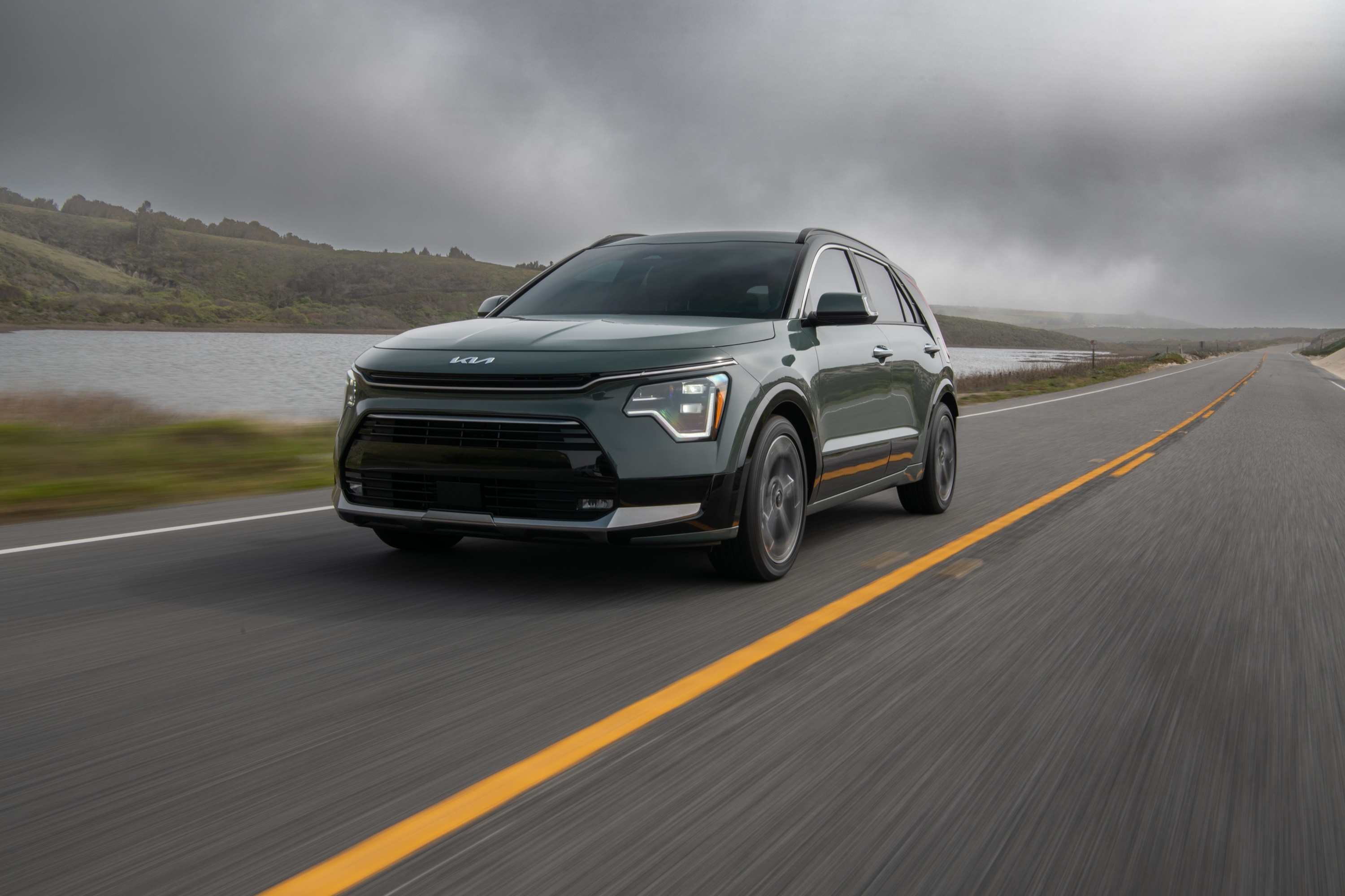 Kia Niro, Electric efficiency, 2023 model, Cutting-edge technology, 3000x2000 HD Desktop