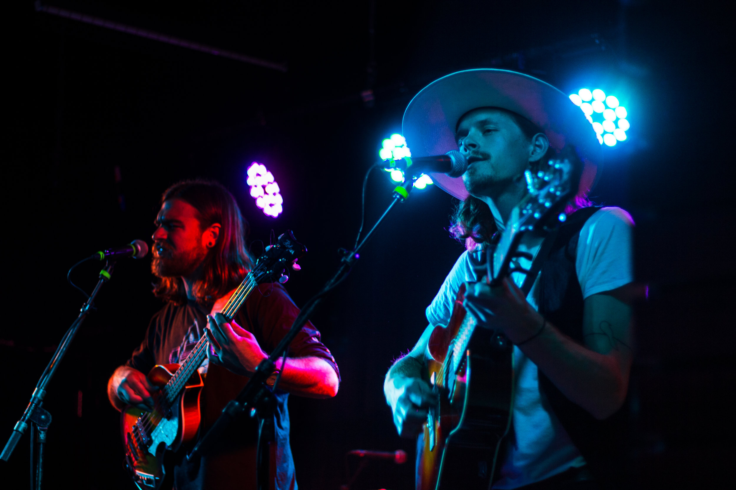 Caamp, Nostalgic trio, Worth watching, Soundbite, 2500x1670 HD Desktop