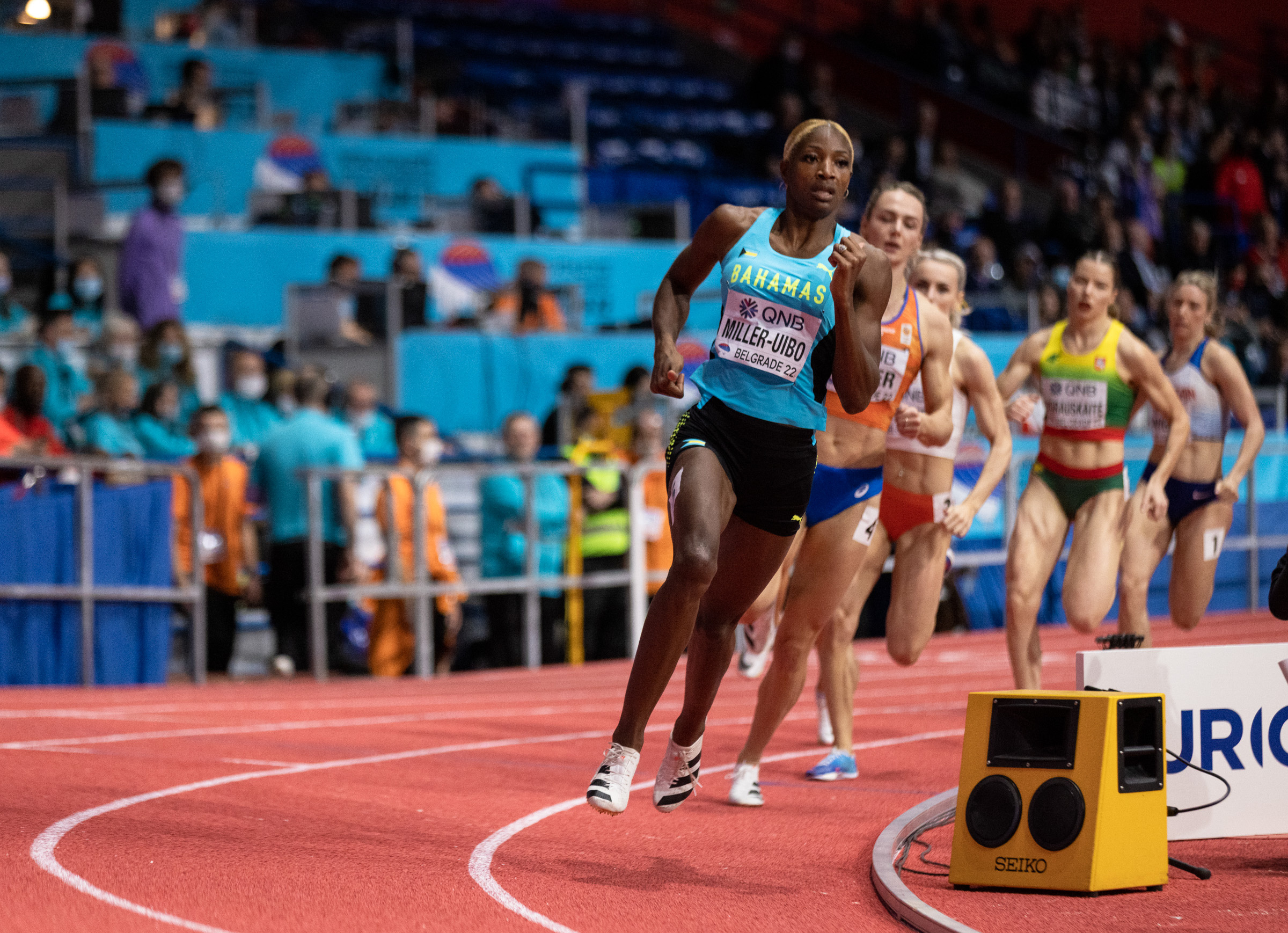 Shaunae Miller-Uibo, Global Athletics & Marketing, Sprinting superstar, Inspirational figure, 2400x1740 HD Desktop