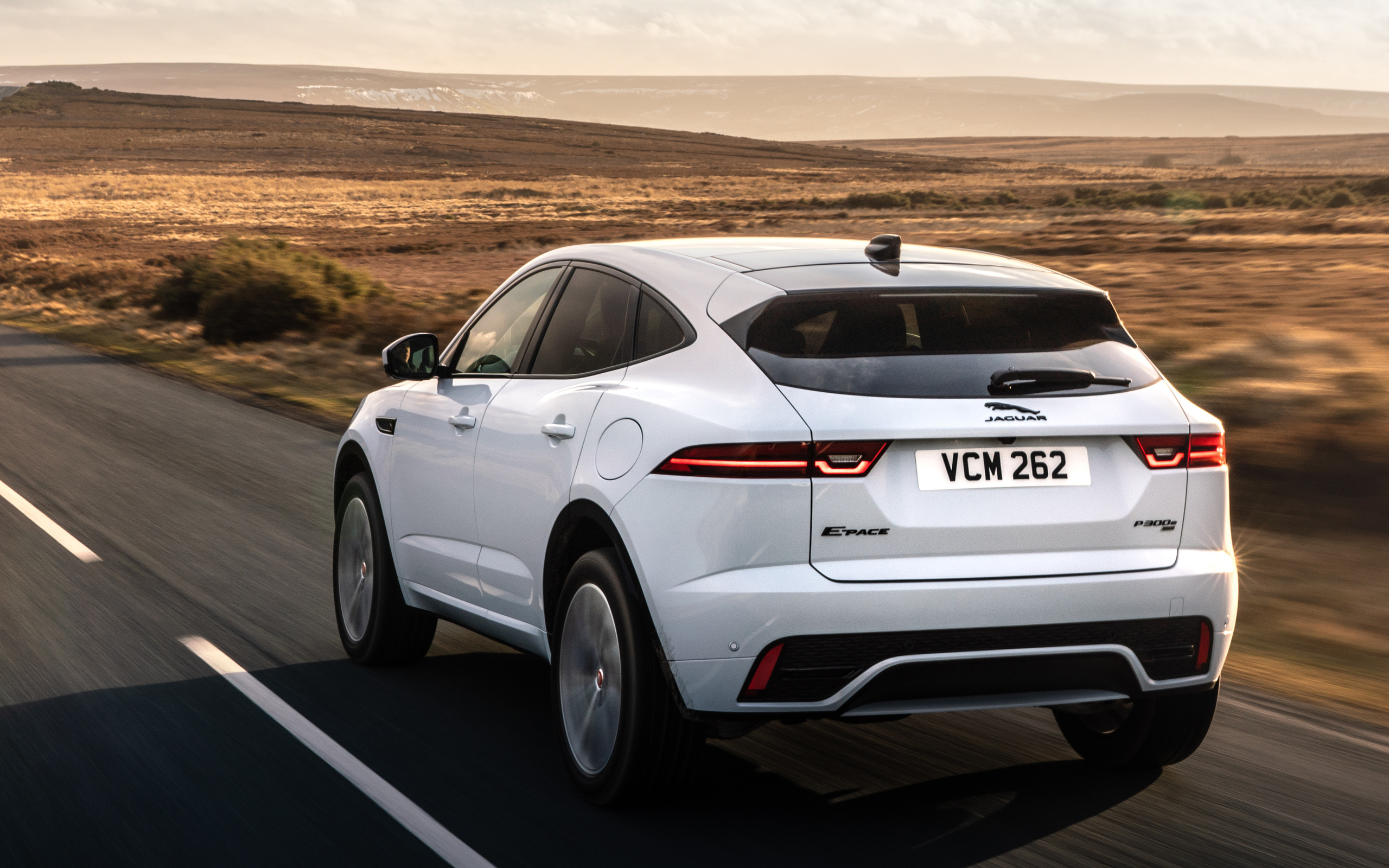 Jaguar E-PACE, HD wallpapers, R-Dynamic P300, High-quality images, 2560x1600 HD Desktop