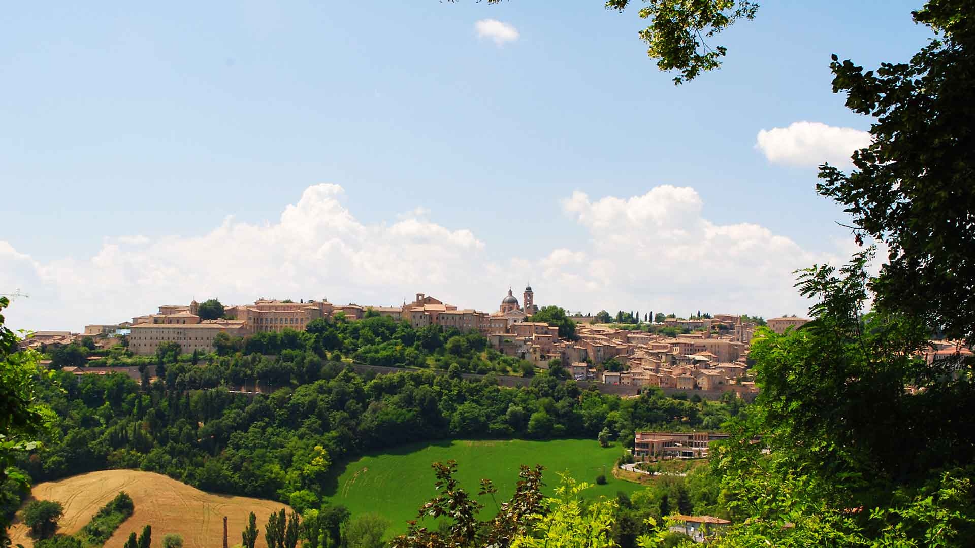 Urbino, Uphills, Downhills, Student Life, 1920x1080 Full HD Desktop