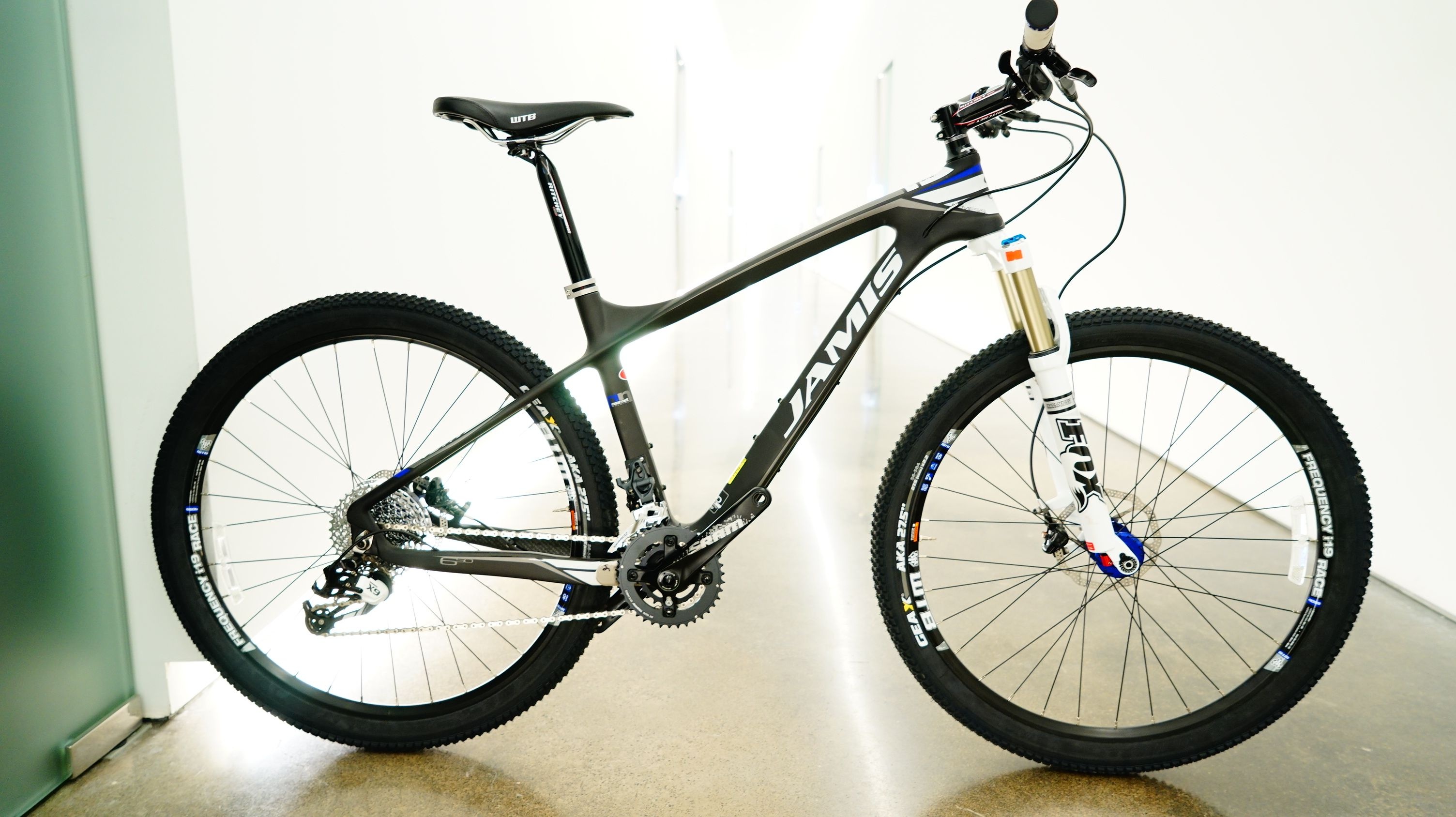 Nemesis Pro, Jamis Bicycles Wallpaper, 3010x1690 HD Desktop