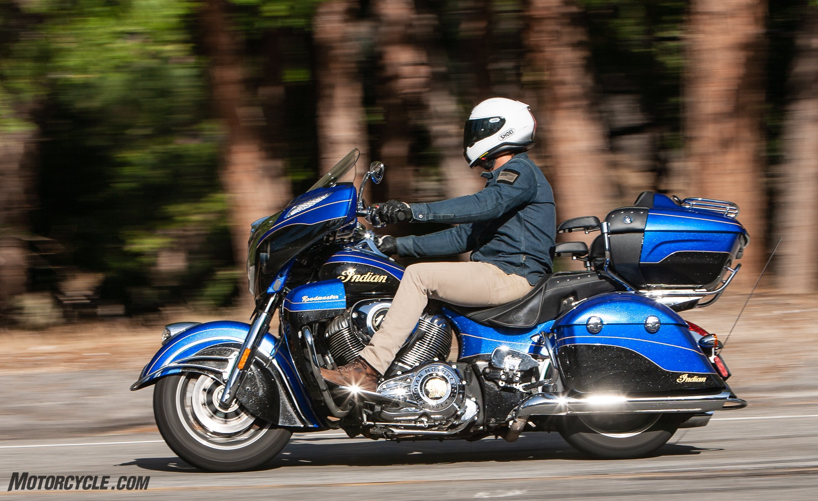 Indian Roadmaster Elite, First ride review, 2730x1680 HD Desktop