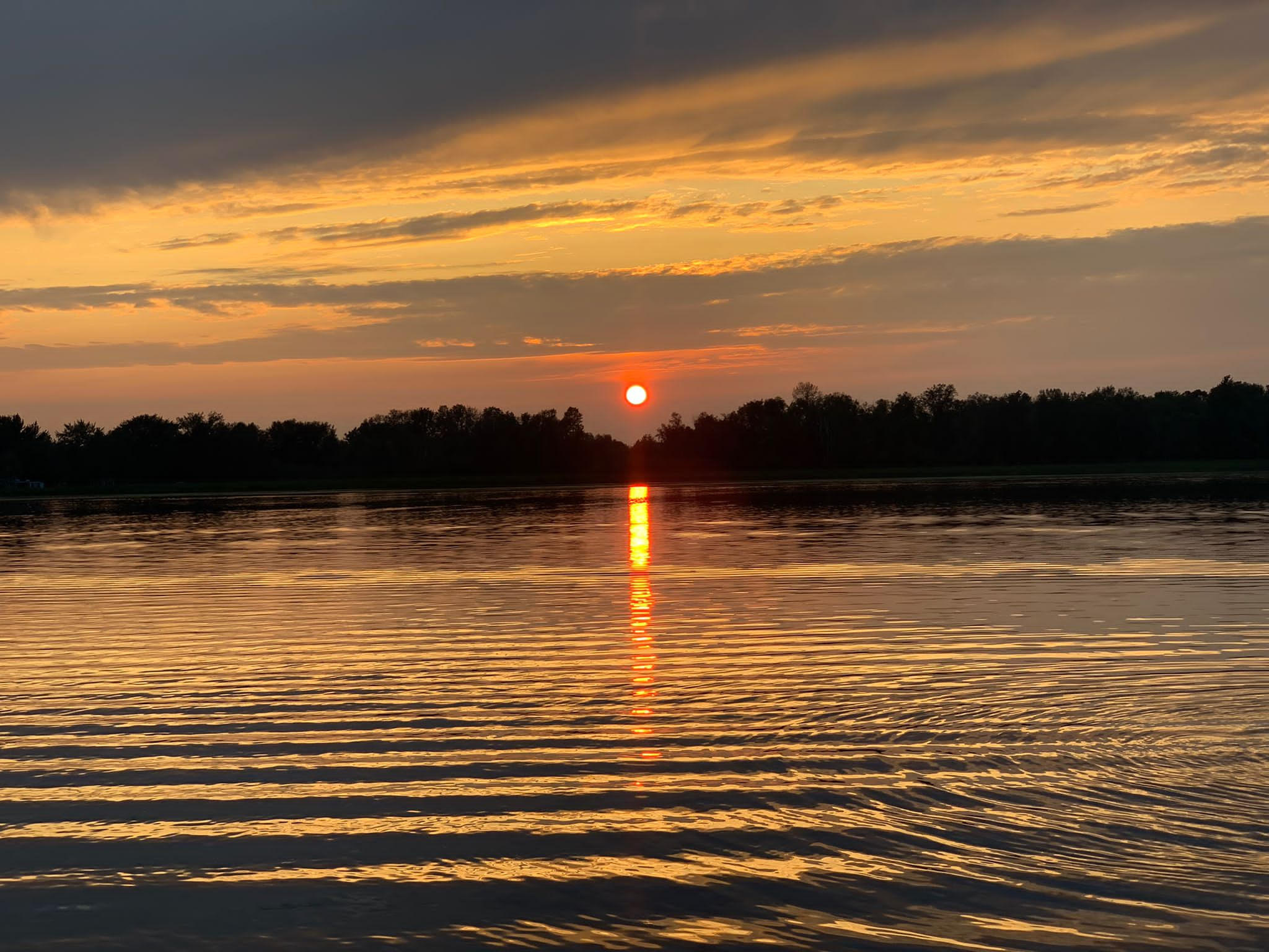 Manitoba Lake, Waterfront cottage rental, Kirkfield, Ontario, Beautiful escape, 2050x1540 HD Desktop